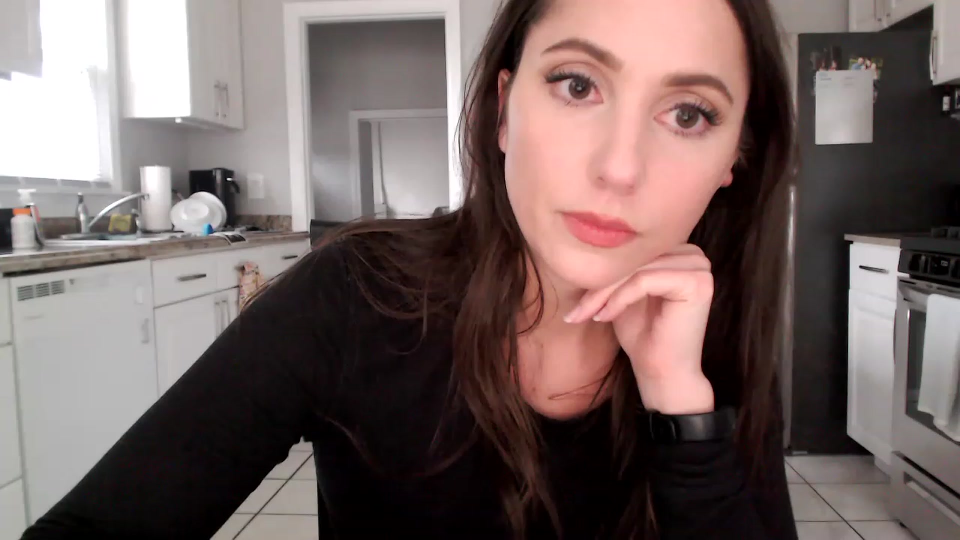 Gallery image thumbnail from Lust_4_Life's myfreecams stream on, 01/05/2023, 20:50 image 16 of 20