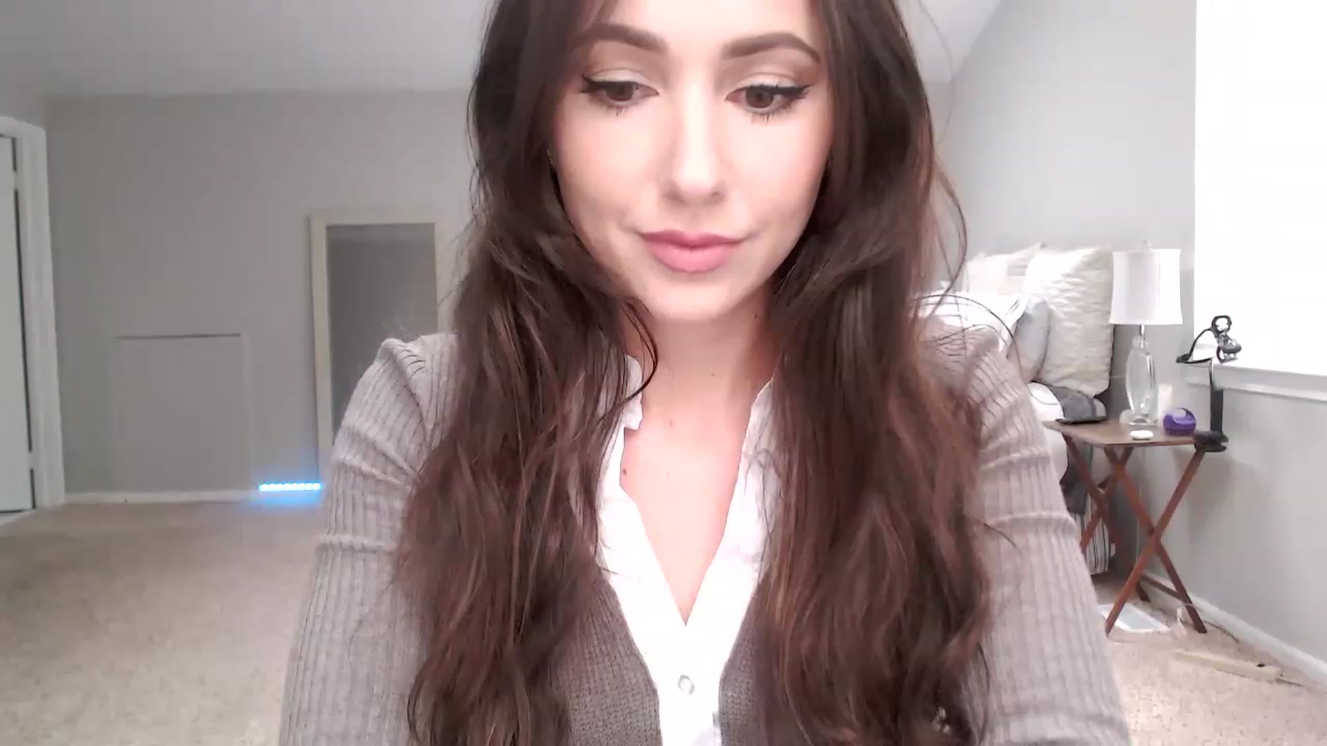 Gallery image thumbnail from Lust_4_Life's myfreecams stream on, 01/07/2023, 18:16 image 2 of 20