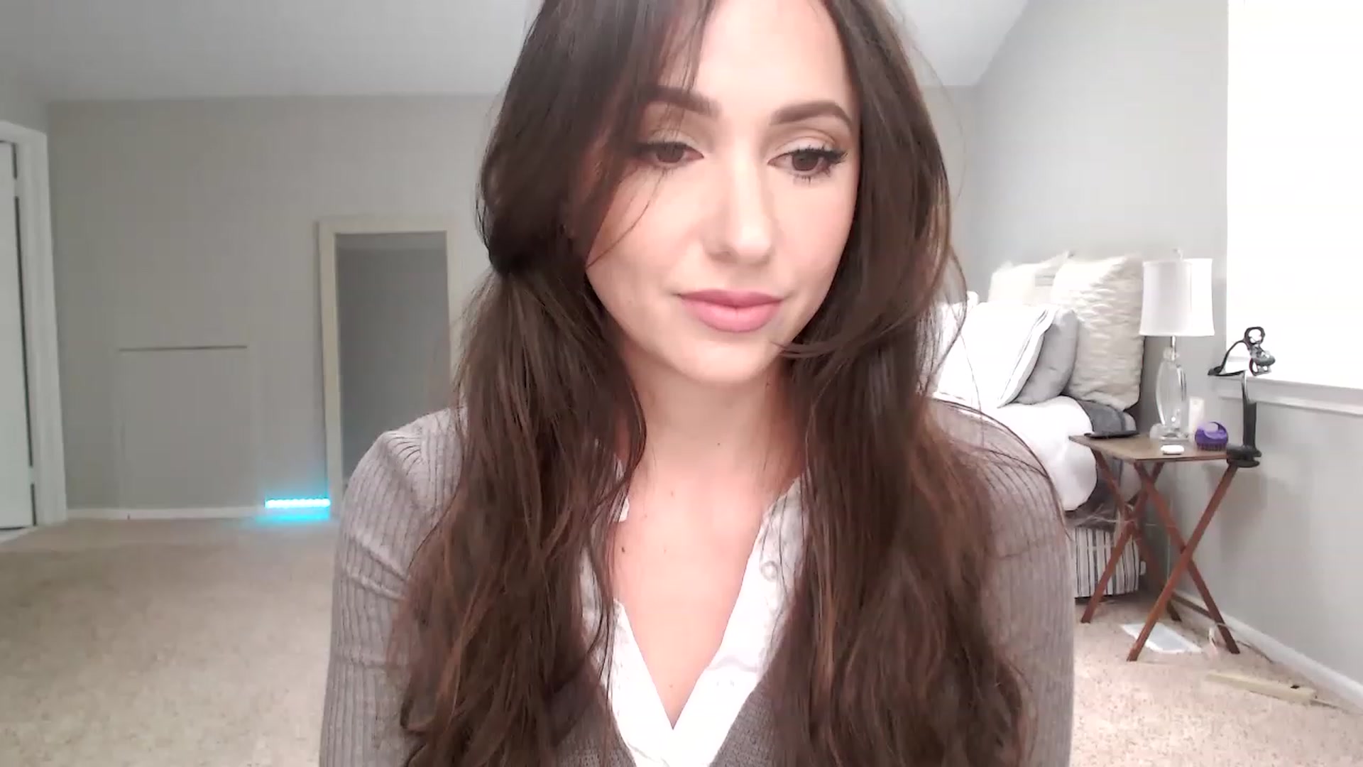 Gallery image thumbnail from Lust_4_Life's myfreecams stream on, 01/07/2023, 18:16 image 6 of 20