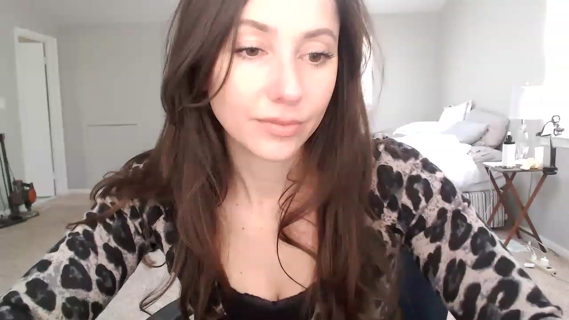 Gallery image thumbnail from Lust_4_Life's myfreecams stream on, 01/09/2023, 16:25 image 6 of 20