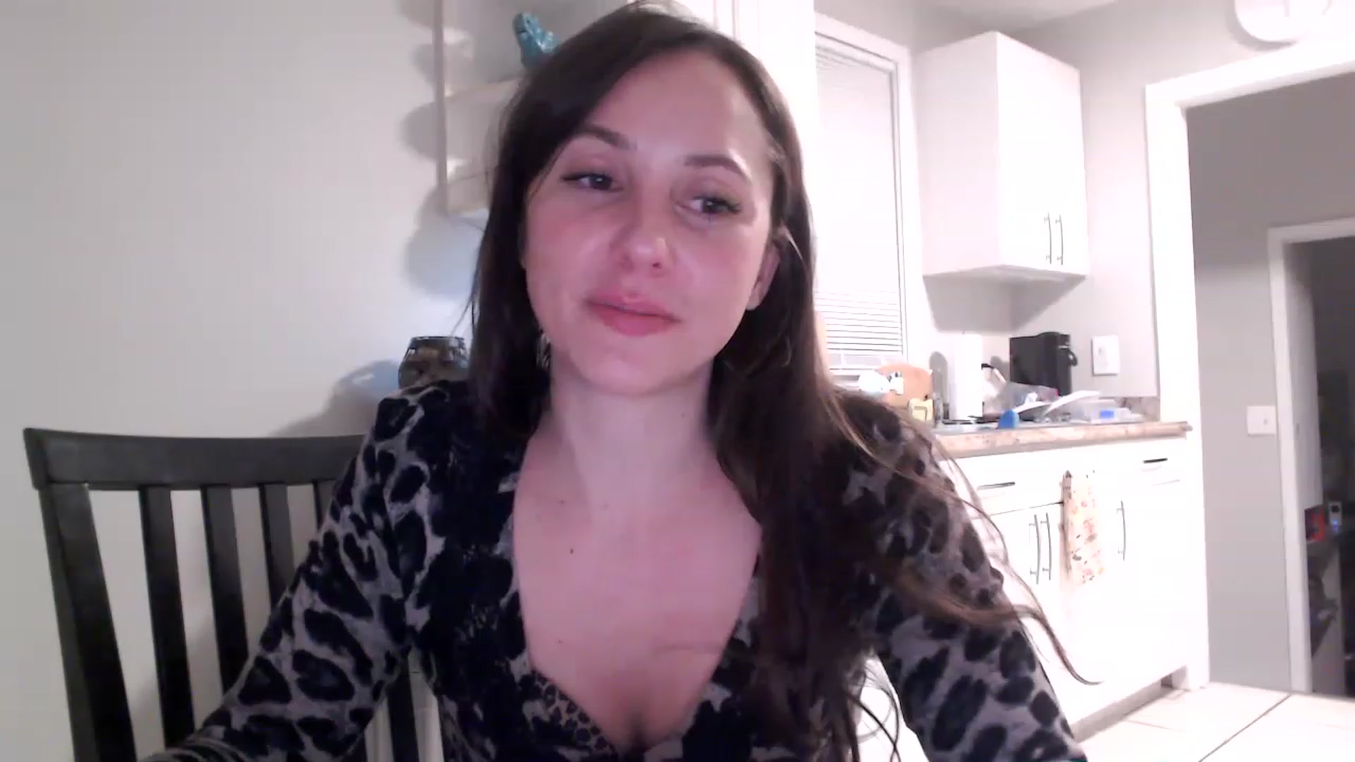 Gallery image thumbnail from Lust_4_Life's myfreecams stream on, 01/09/2023, 23:12 image 14 of 20