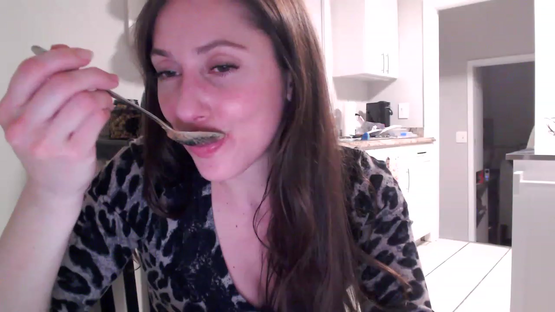 Gallery image thumbnail from Lust_4_Life's myfreecams stream on, 01/09/2023, 23:12 image 18 of 20
