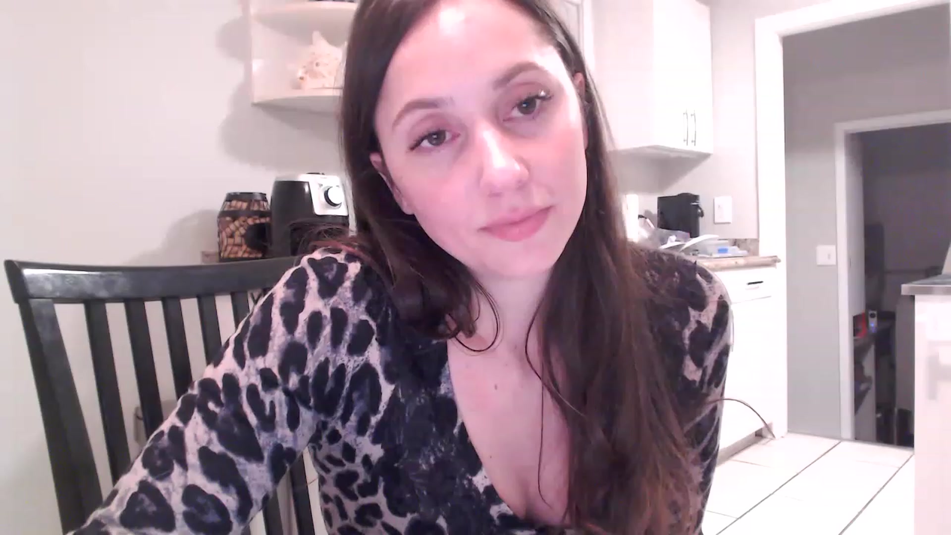Gallery image thumbnail from Lust_4_Life's myfreecams stream on, 01/09/2023, 23:49 image 16 of 20