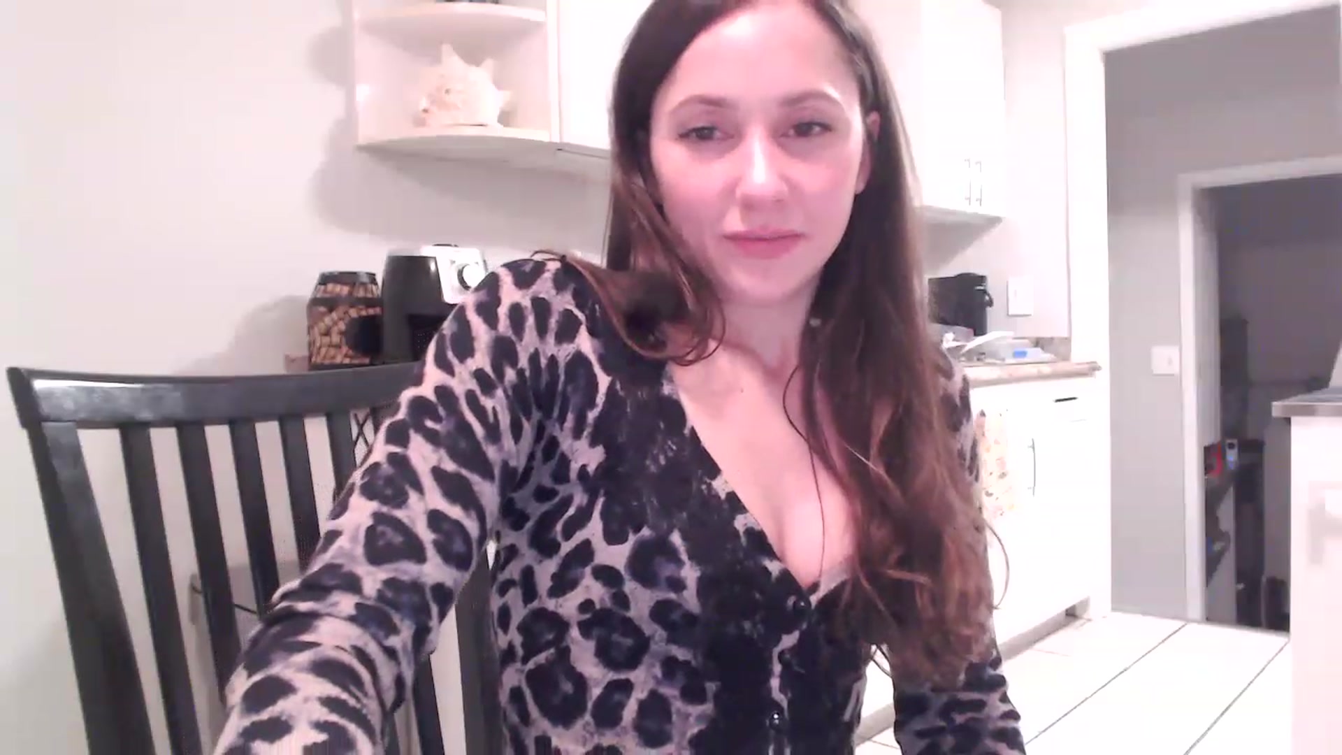 Gallery image thumbnail from Lust_4_Life's myfreecams stream on, 01/09/2023, 23:49 image 19 of 20