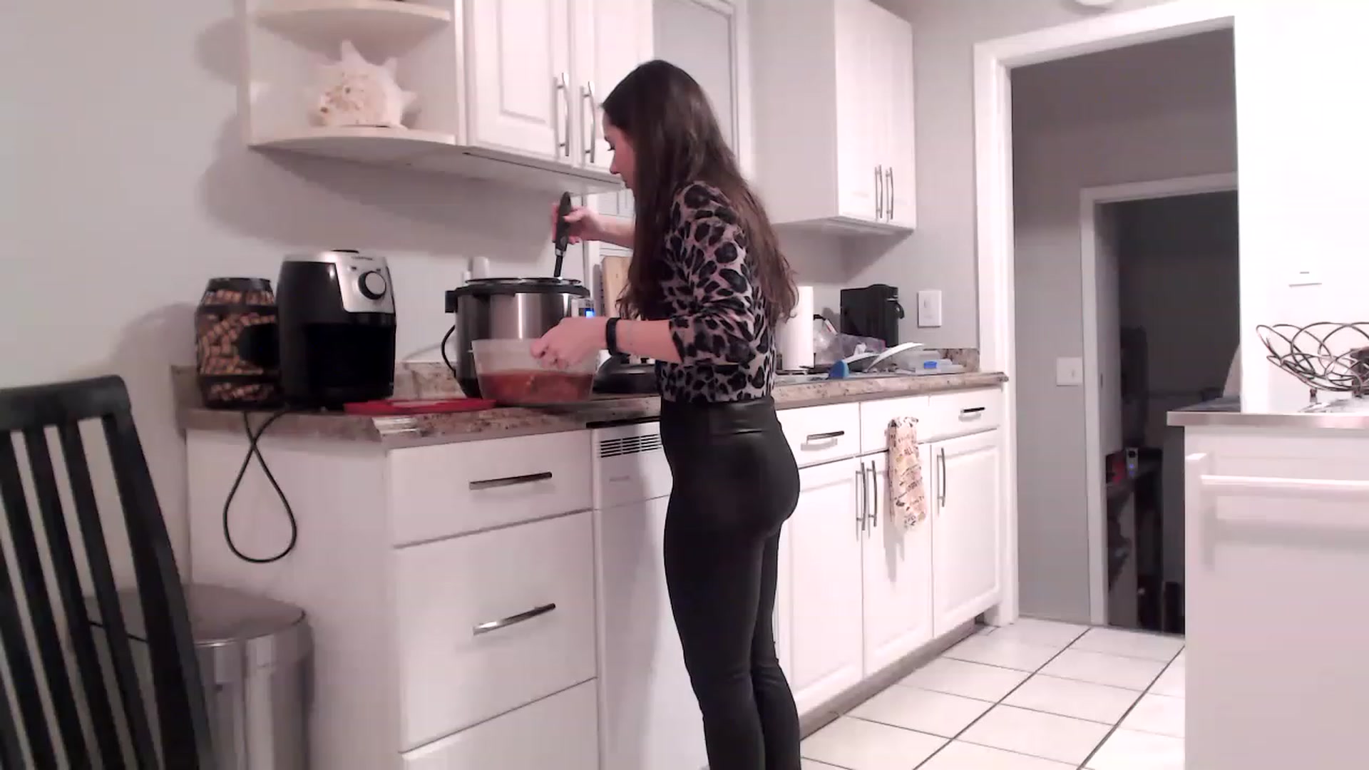 Gallery image thumbnail from Lust_4_Life's myfreecams stream on, 01/09/2023, 23:49 image 15 of 20