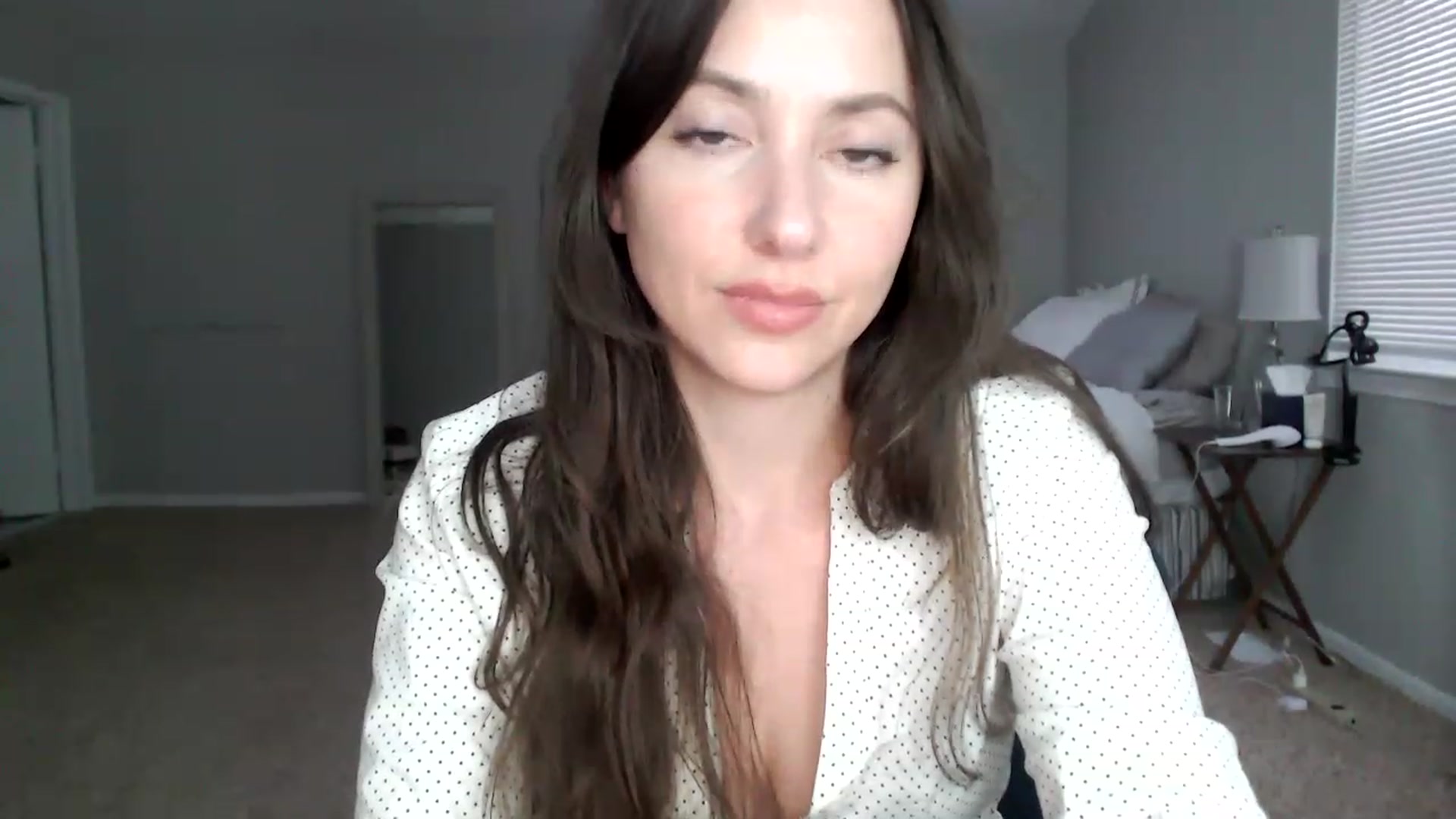 Gallery image thumbnail from Lust_4_Life's myfreecams stream on, 01/10/2023, 22:16 image 15 of 20