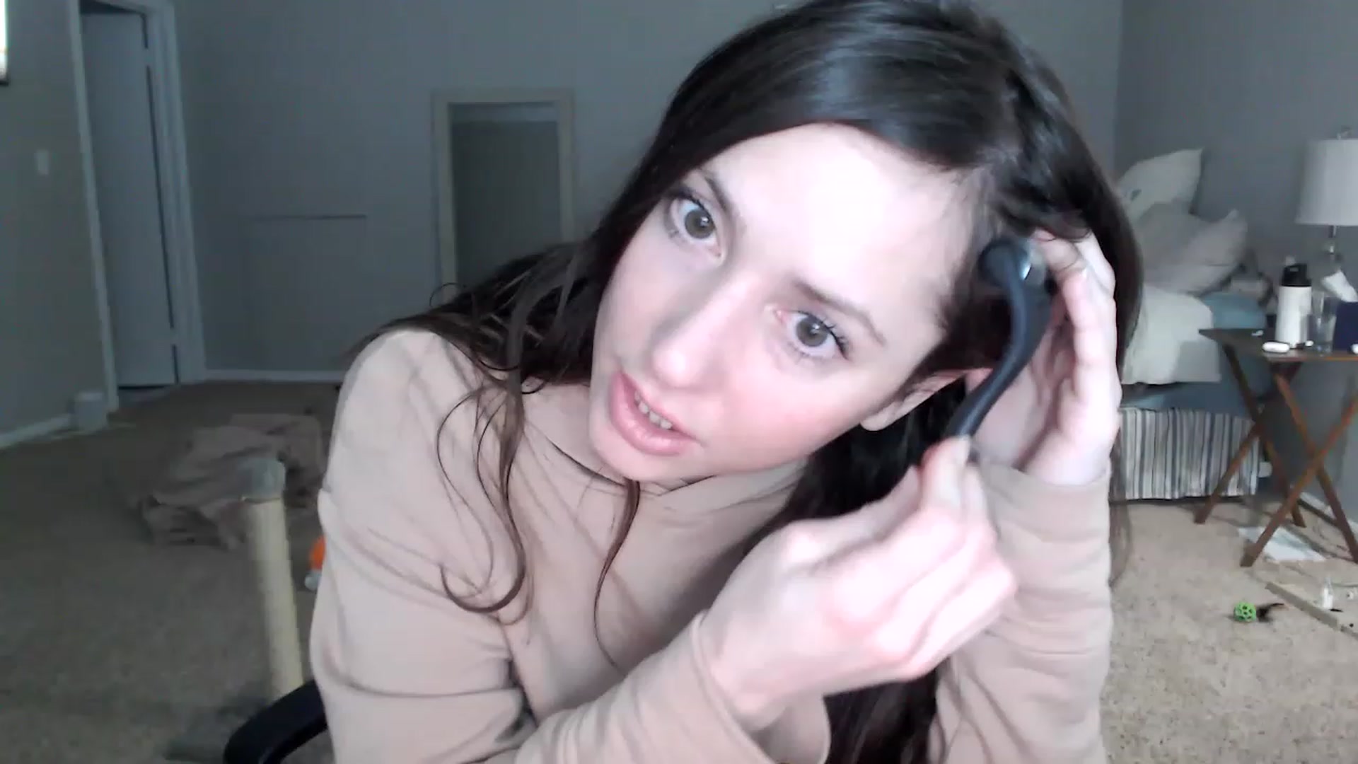 Gallery image thumbnail from Lust_4_Life's myfreecams stream on, 01/16/2023, 24:25 image 3 of 20