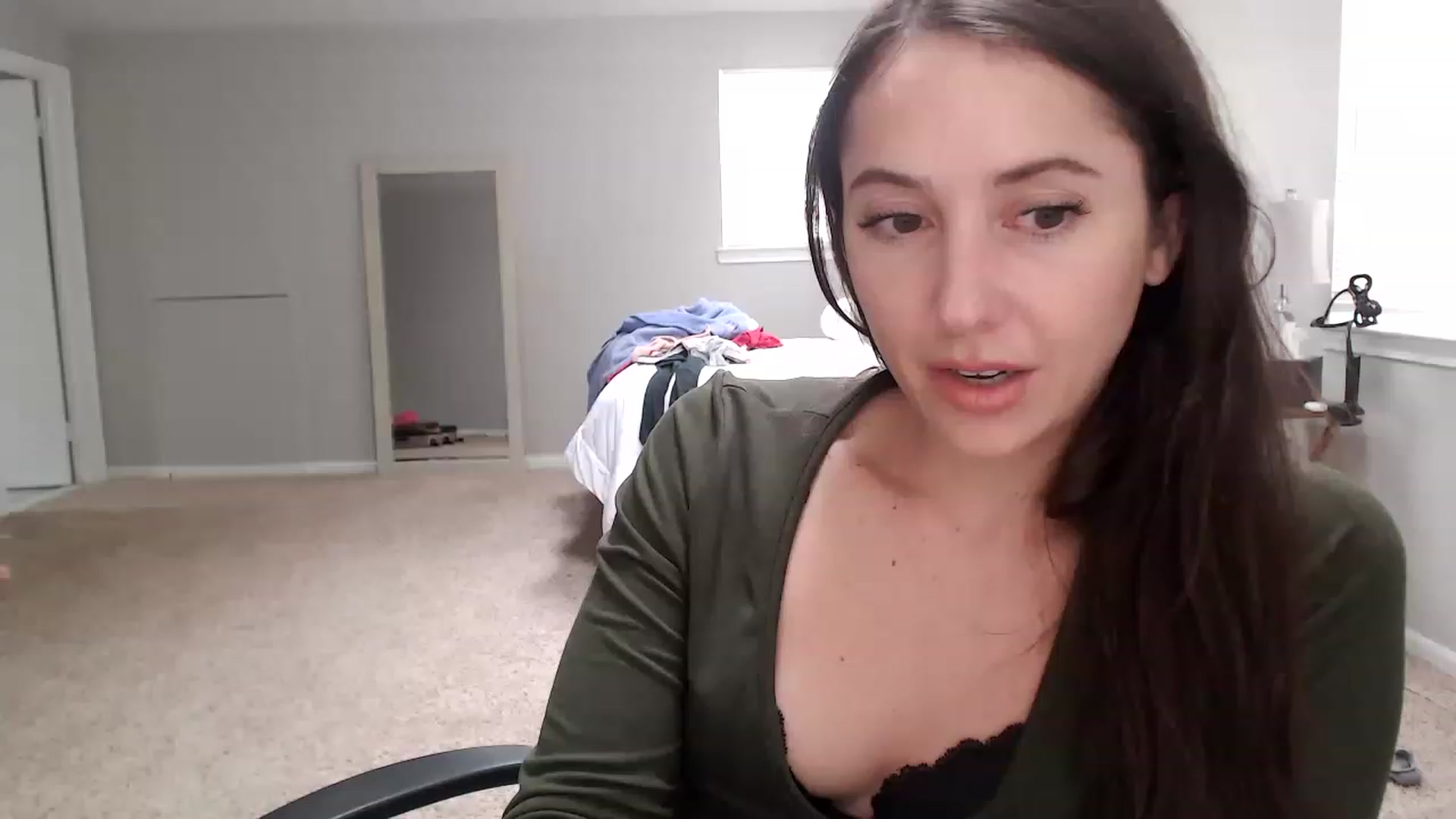 Gallery image thumbnail from Lust_4_Life's myfreecams stream on, 01/17/2023, 18:23 image 2 of 20