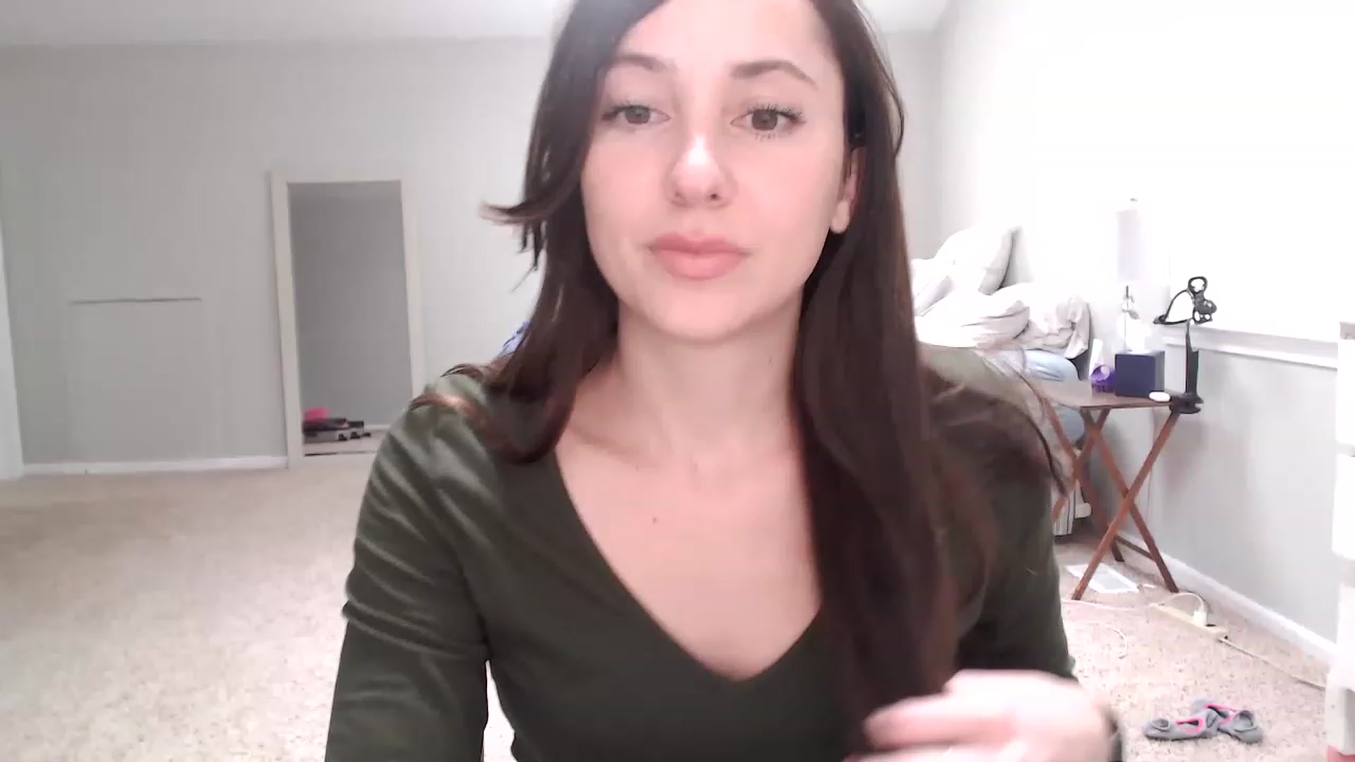 Gallery image thumbnail from Lust_4_Life's myfreecams stream on, 01/17/2023, 18:23 image 14 of 20