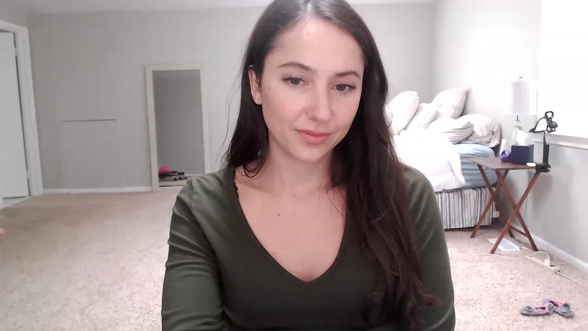 Gallery image thumbnail from Lust_4_Life's myfreecams stream on, 01/17/2023, 18:23 image 4 of 20
