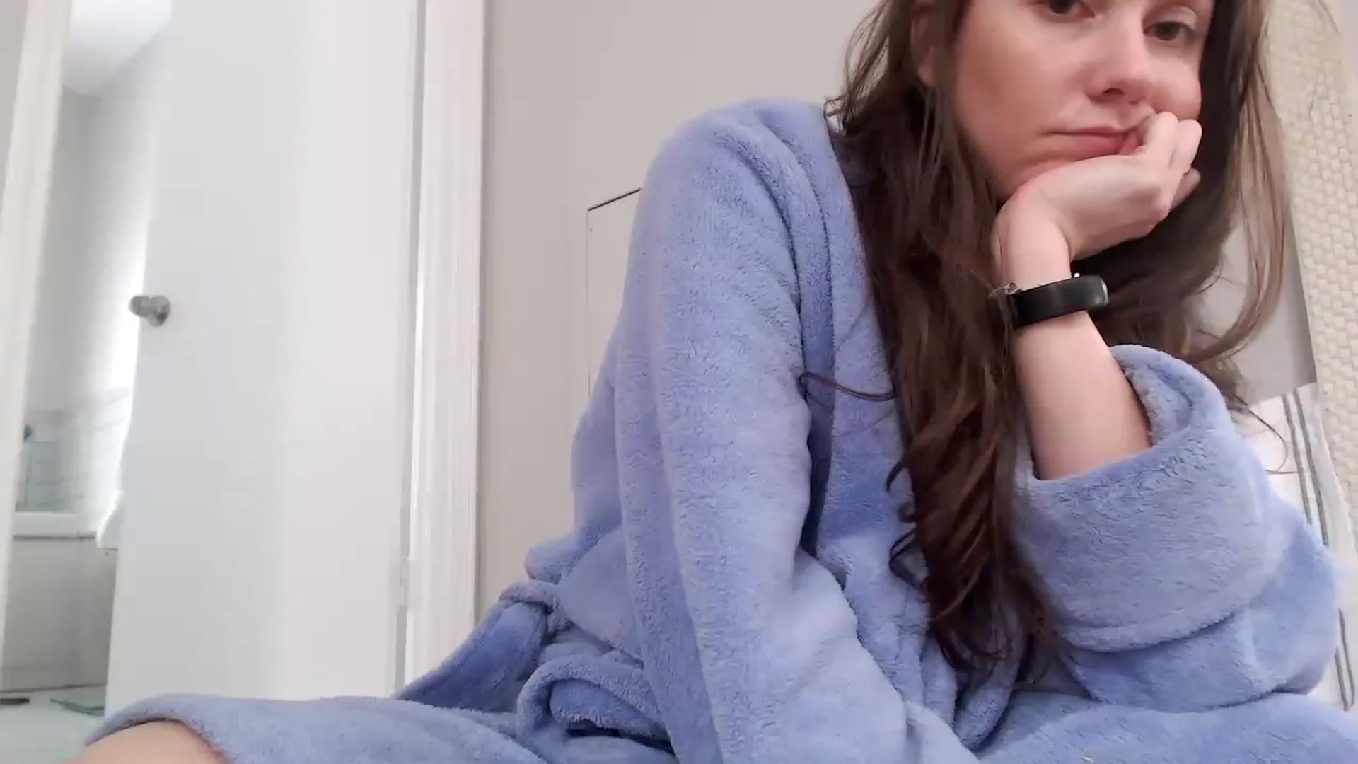 Gallery image thumbnail from Lust_4_Life's myfreecams stream on, 01/28/2023, 18:25 image 18 of 20