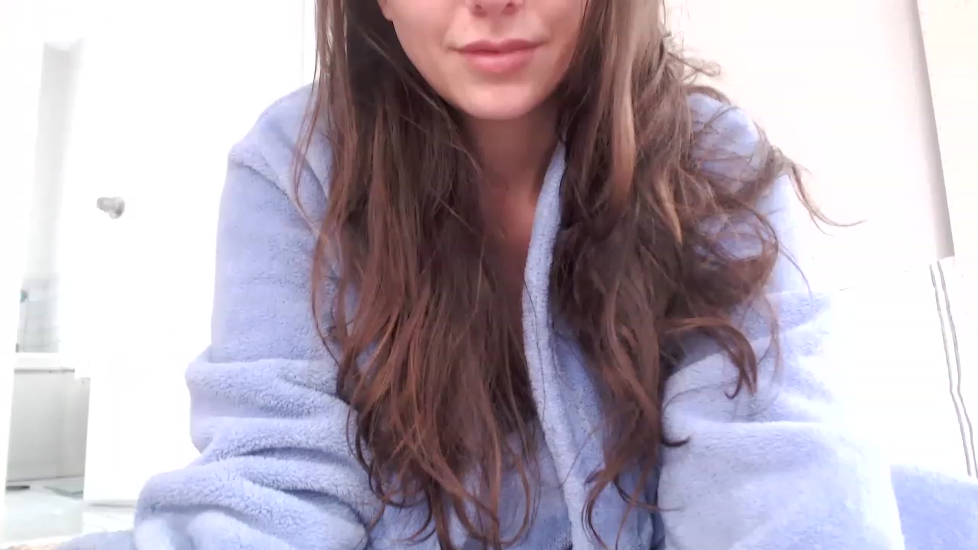 Gallery image thumbnail from Lust_4_Life's myfreecams stream on, 01/28/2023, 18:25 image 16 of 20