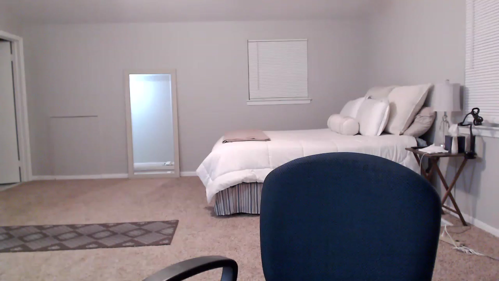 Gallery image thumbnail from Lust_4_Life's myfreecams stream on, 01/31/2023, 24:32 image 7 of 20