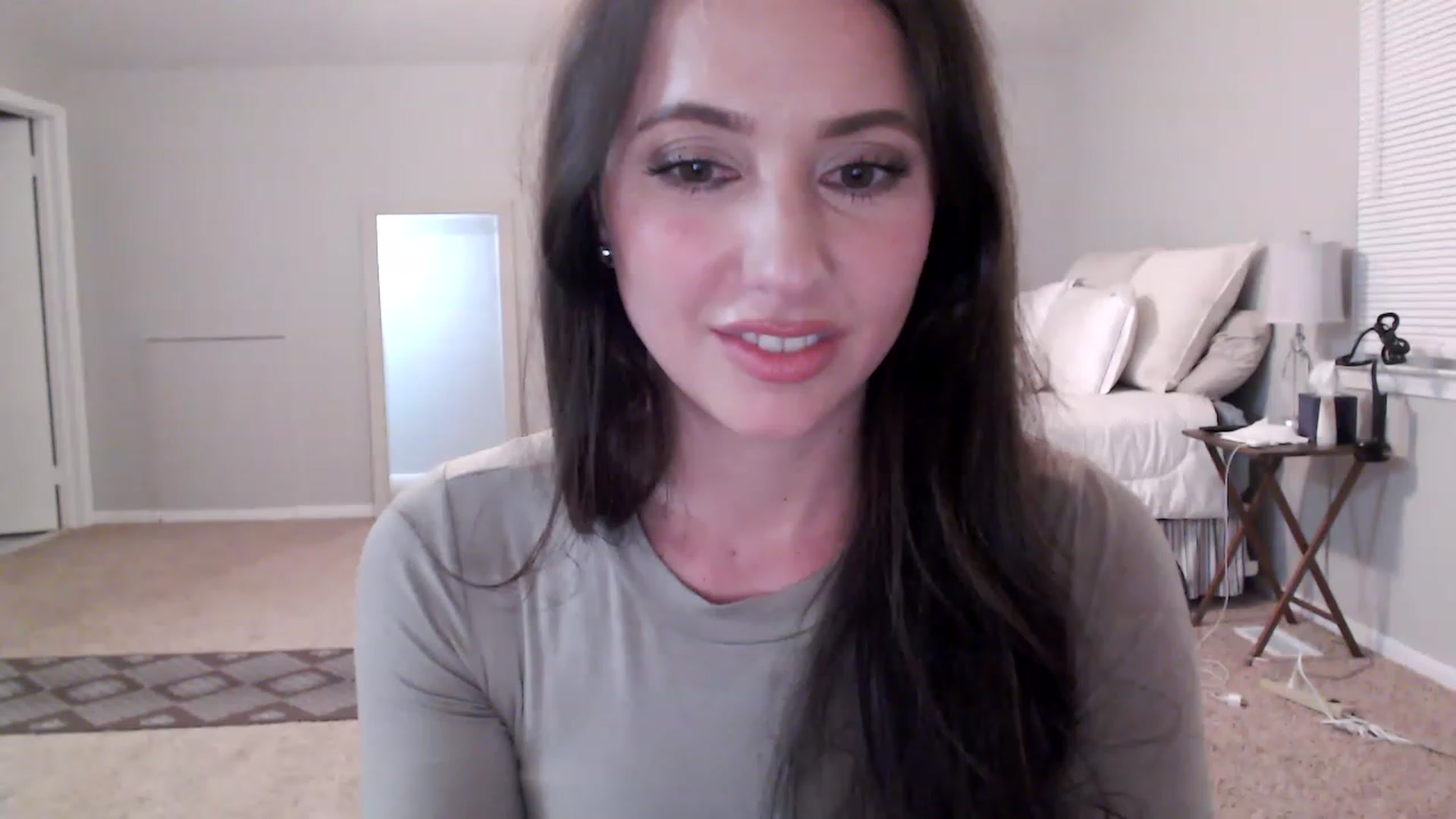 Gallery image thumbnail from Lust_4_Life's myfreecams stream on, 01/31/2023, 24:32 image 3 of 20