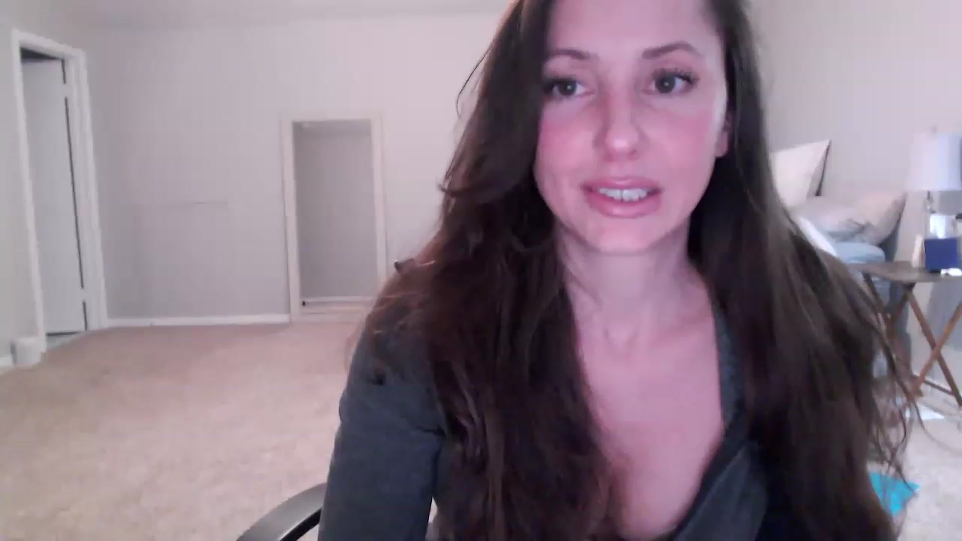 Gallery image thumbnail from Lust_4_Life's myfreecams stream on, 02/12/2023, 24:08 image 7 of 20