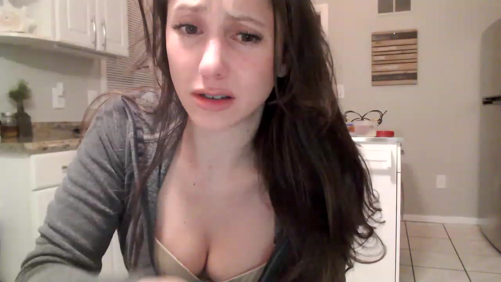 Gallery image thumbnail from Lust_4_Life's myfreecams stream on, 02/12/2023, 24:08 image 20 of 20