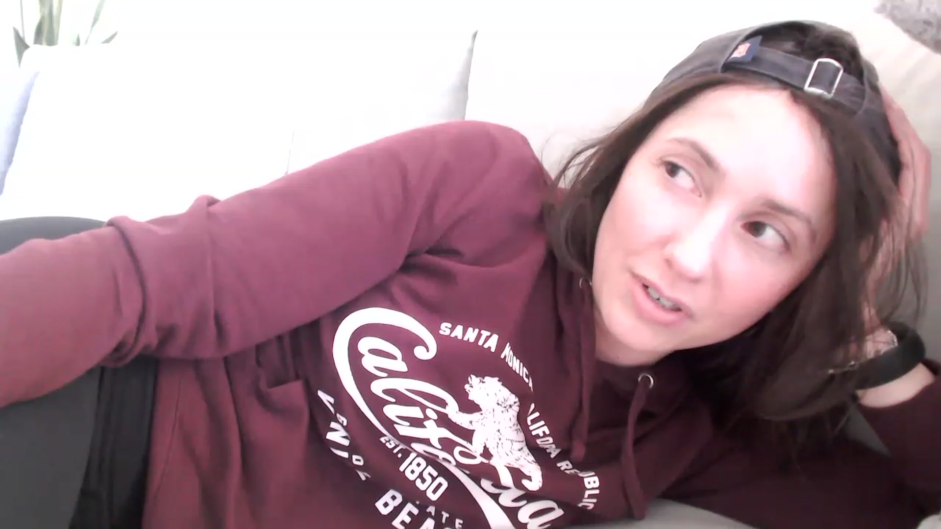 Gallery image thumbnail from Lust_4_Life's myfreecams stream on, 02/12/2023, 22:23 image 5 of 20