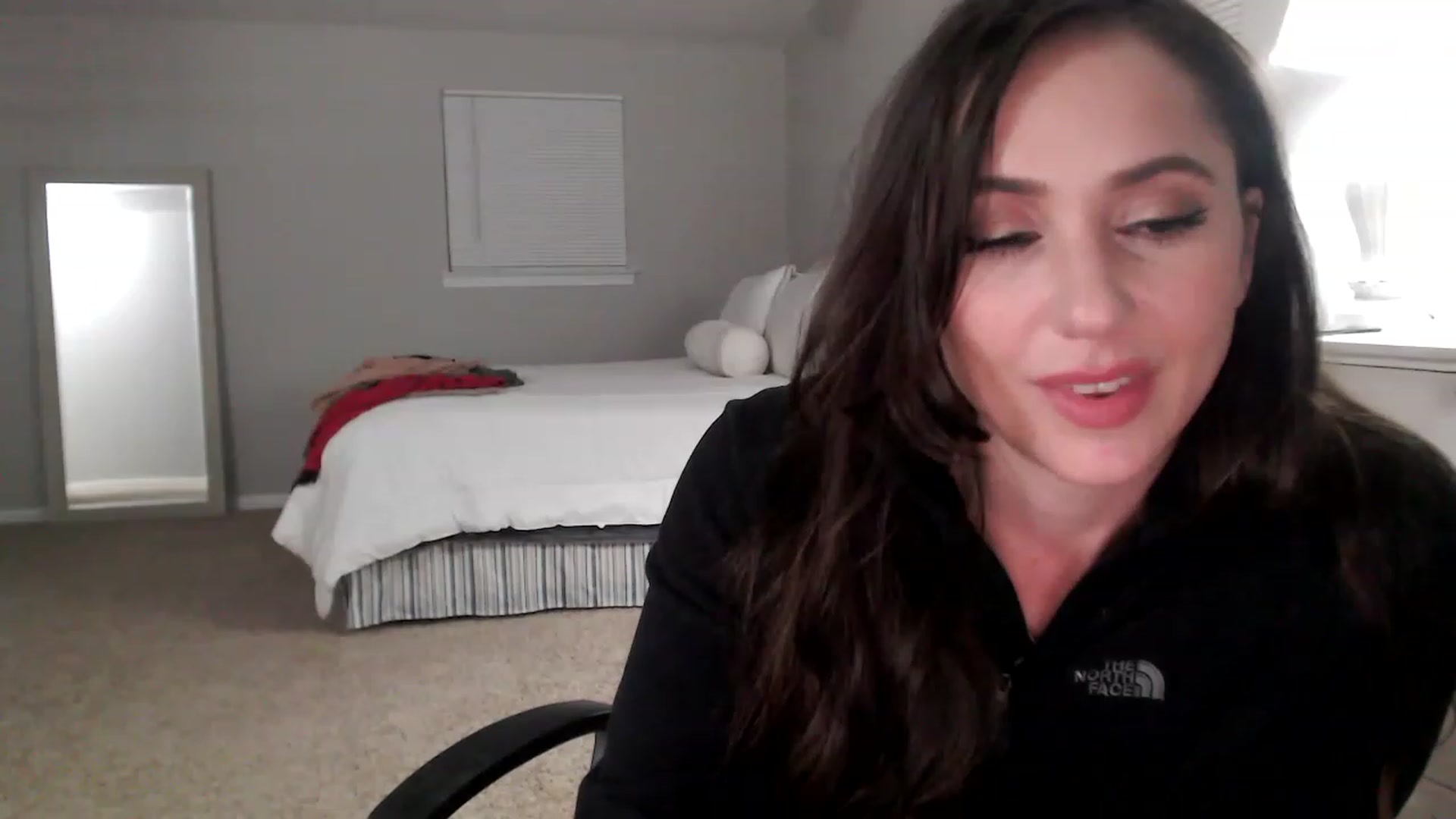 Gallery image thumbnail from Lust_4_Life's myfreecams stream on, 02/16/2023, 24:06 image 5 of 20