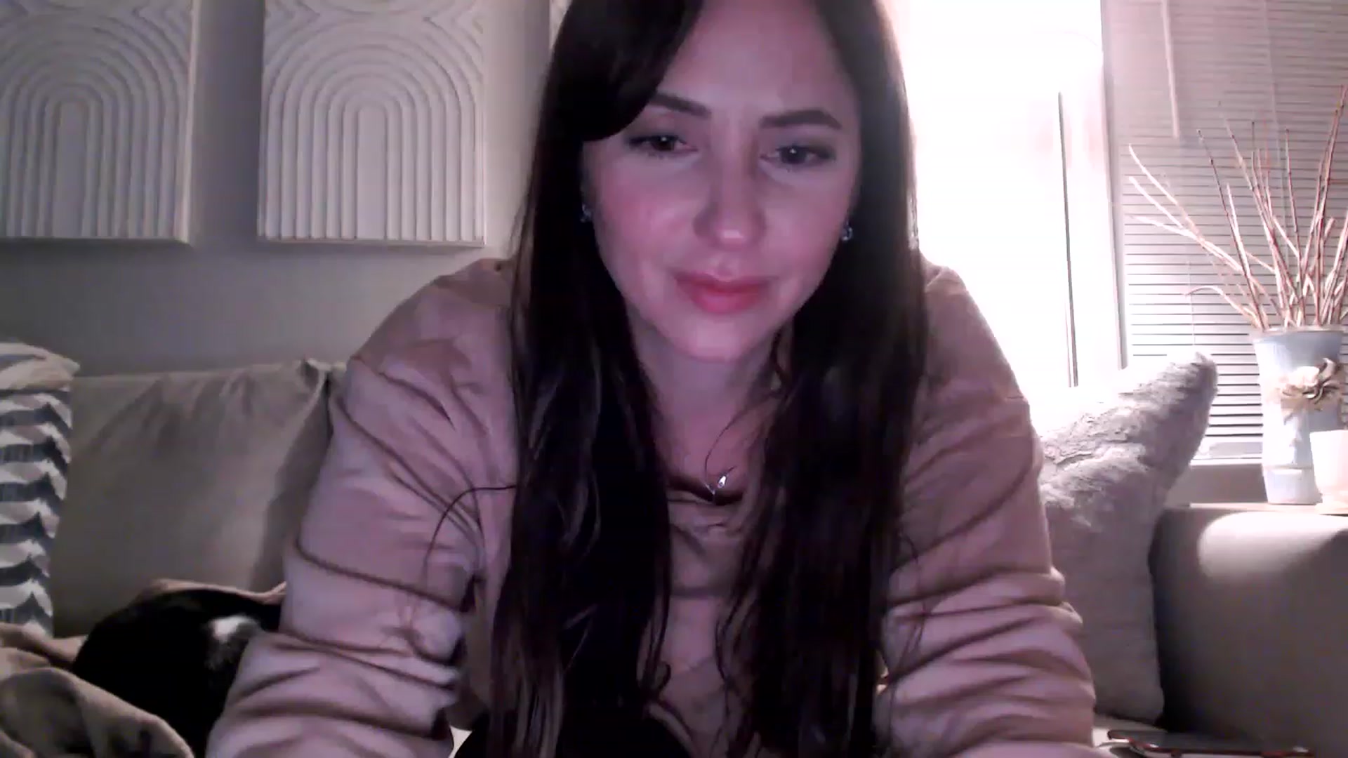 Gallery image thumbnail from Lust_4_Life's myfreecams stream on, 02/23/2023, 01:48 image 17 of 20