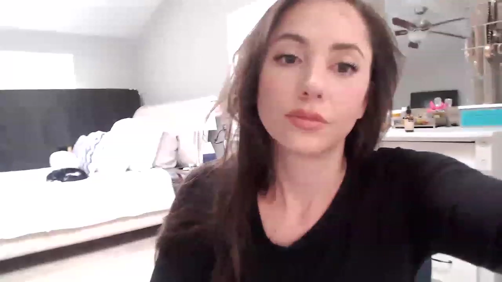 Gallery image thumbnail from Lust_4_Life's myfreecams stream on, 02/25/2023, 21:52 image 16 of 20