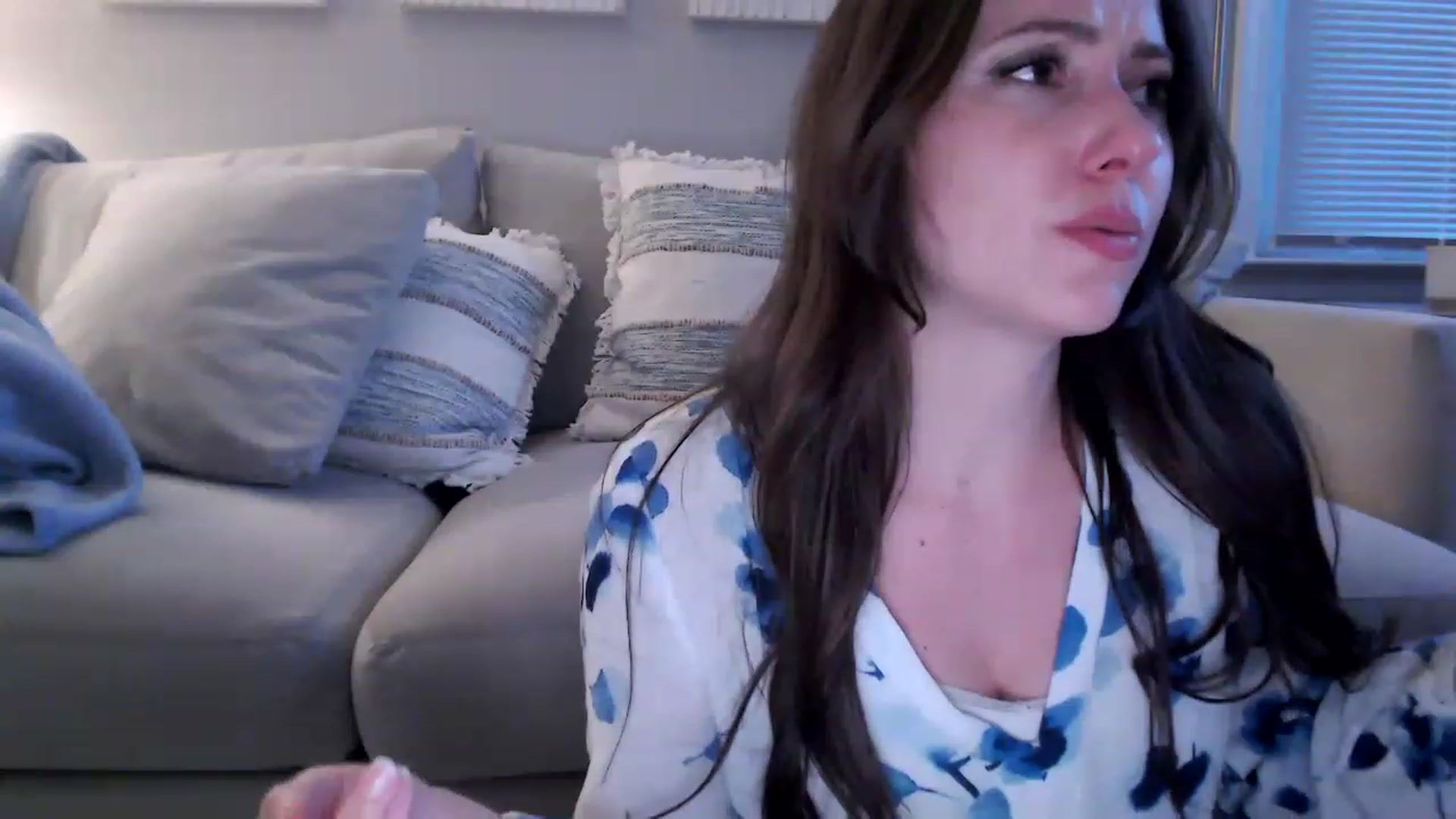 Gallery image thumbnail from Lust_4_Life's myfreecams stream on, 03/08/2023, 23:54 image 6 of 20