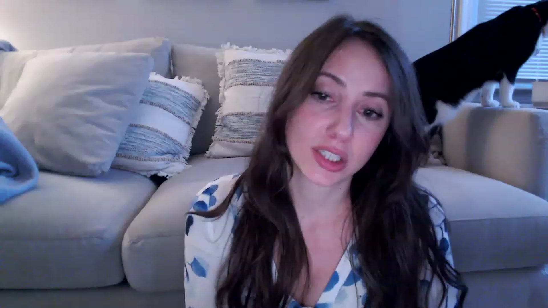 Gallery image thumbnail from Lust_4_Life's myfreecams stream on, 03/08/2023, 23:54 image 2 of 20