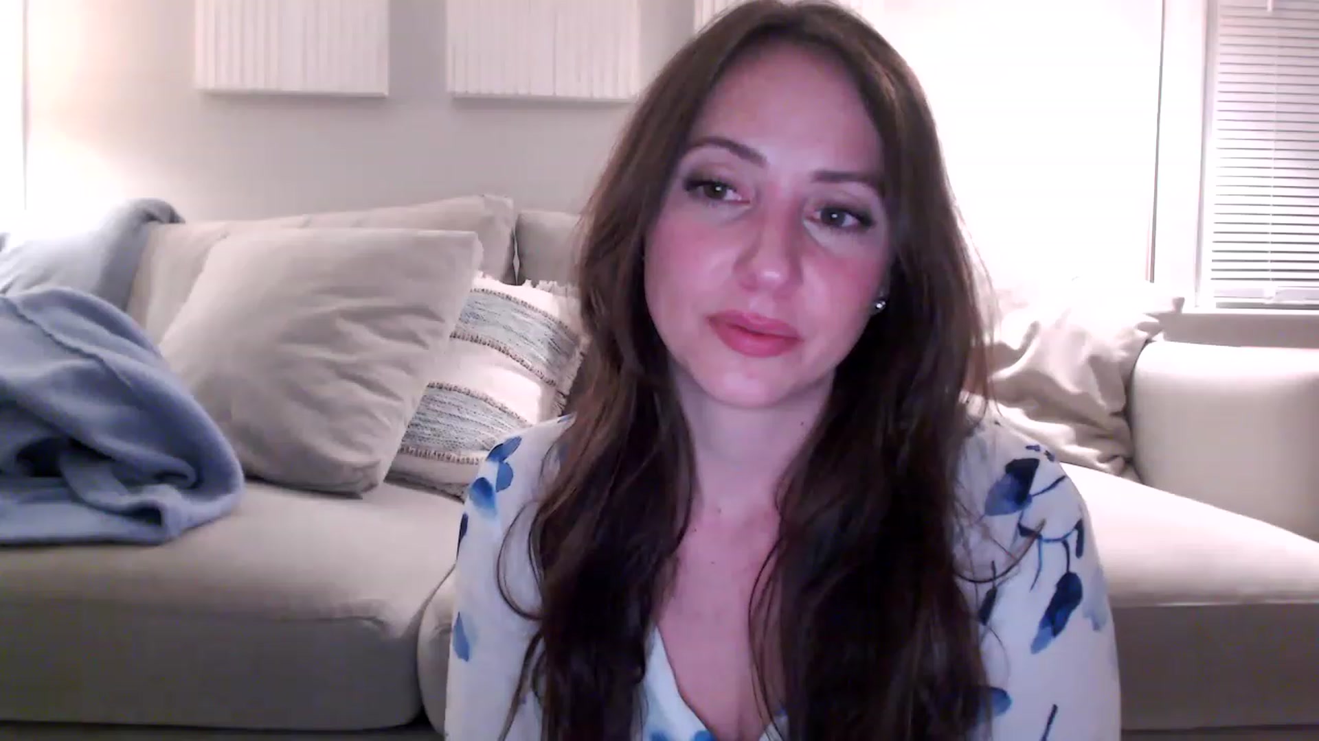 Gallery image thumbnail from Lust_4_Life's myfreecams stream on, 03/08/2023, 23:54 image 19 of 20