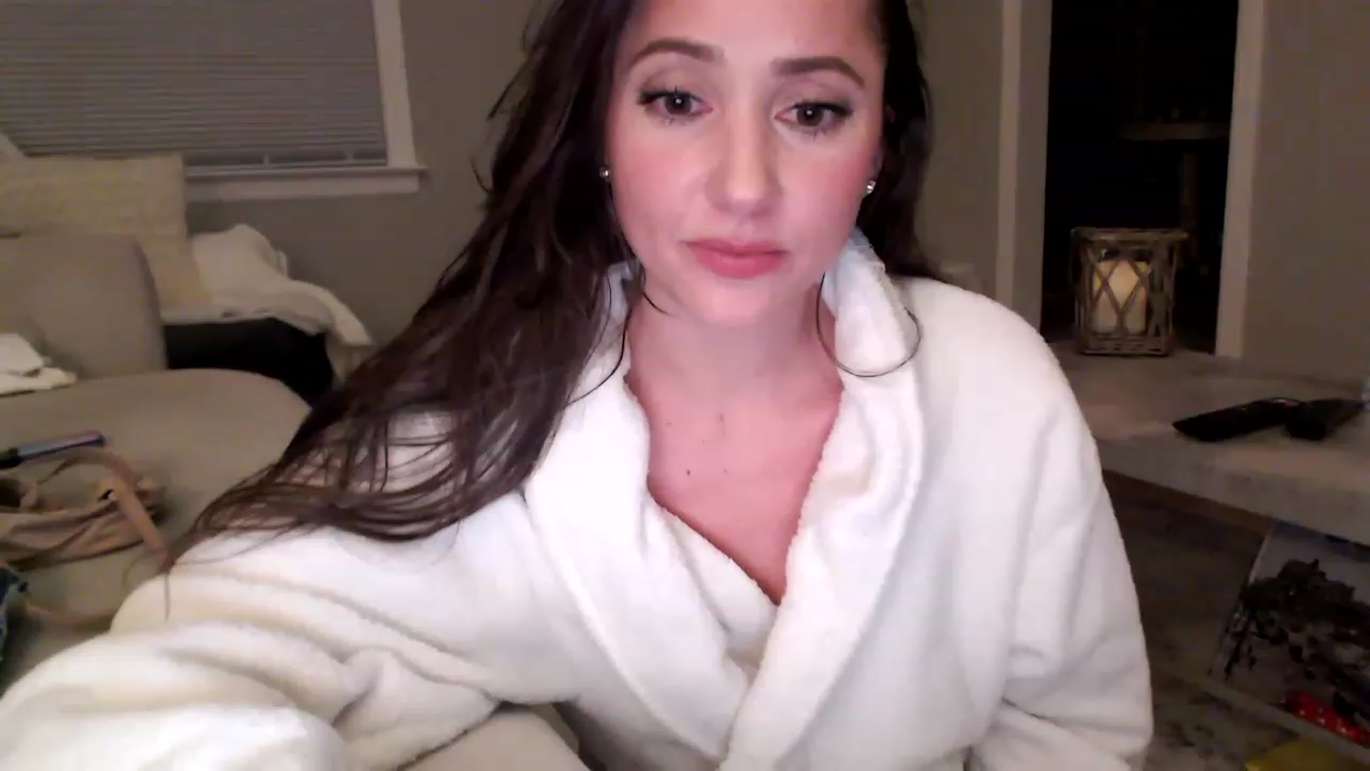 Gallery image thumbnail from Lust_4_Life's myfreecams stream on, 03/11/2023, 01:40 image 12 of 20