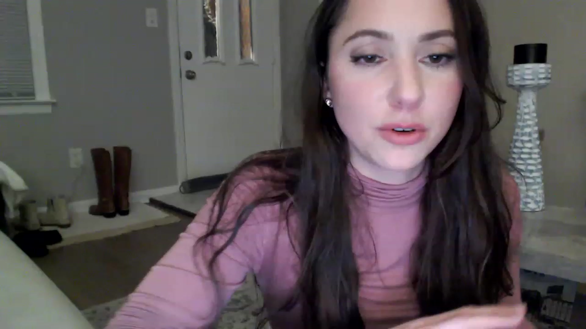 Gallery image thumbnail from Lust_4_Life's myfreecams stream on, 03/11/2023, 01:40 image 1 of 20