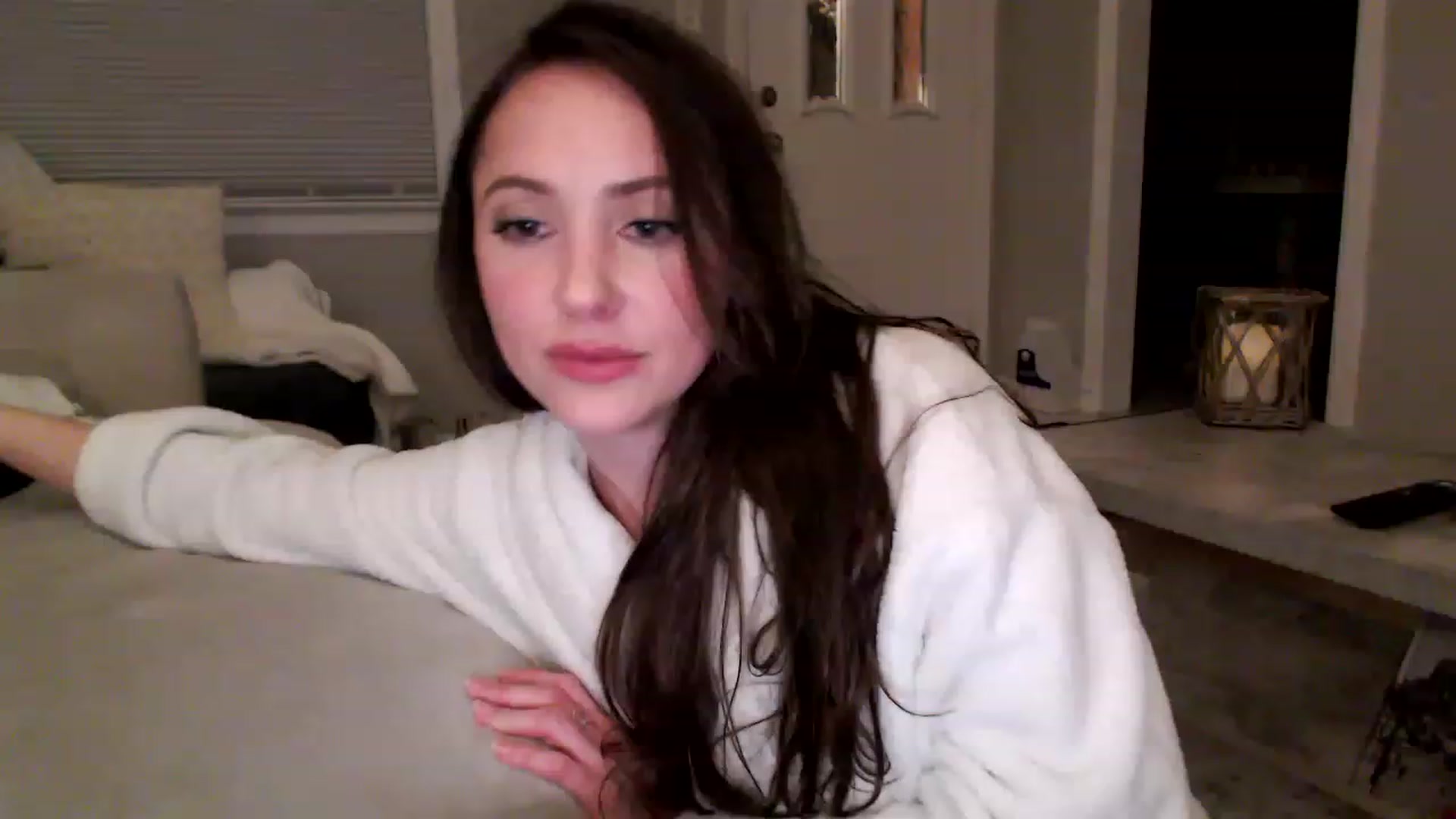 Gallery image thumbnail from Lust_4_Life's myfreecams stream on, 03/11/2023, 01:40 image 18 of 20