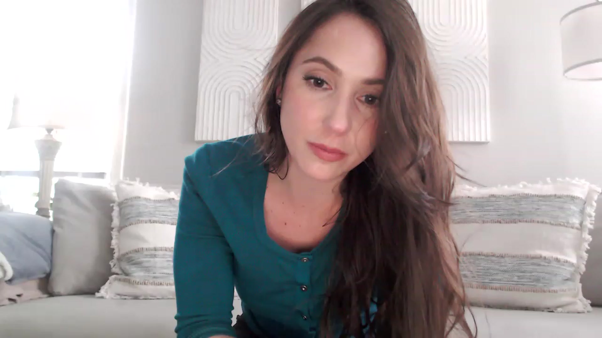 Gallery image thumbnail from Lust_4_Life's myfreecams stream on, 03/13/2023, 23:27 image 3 of 20
