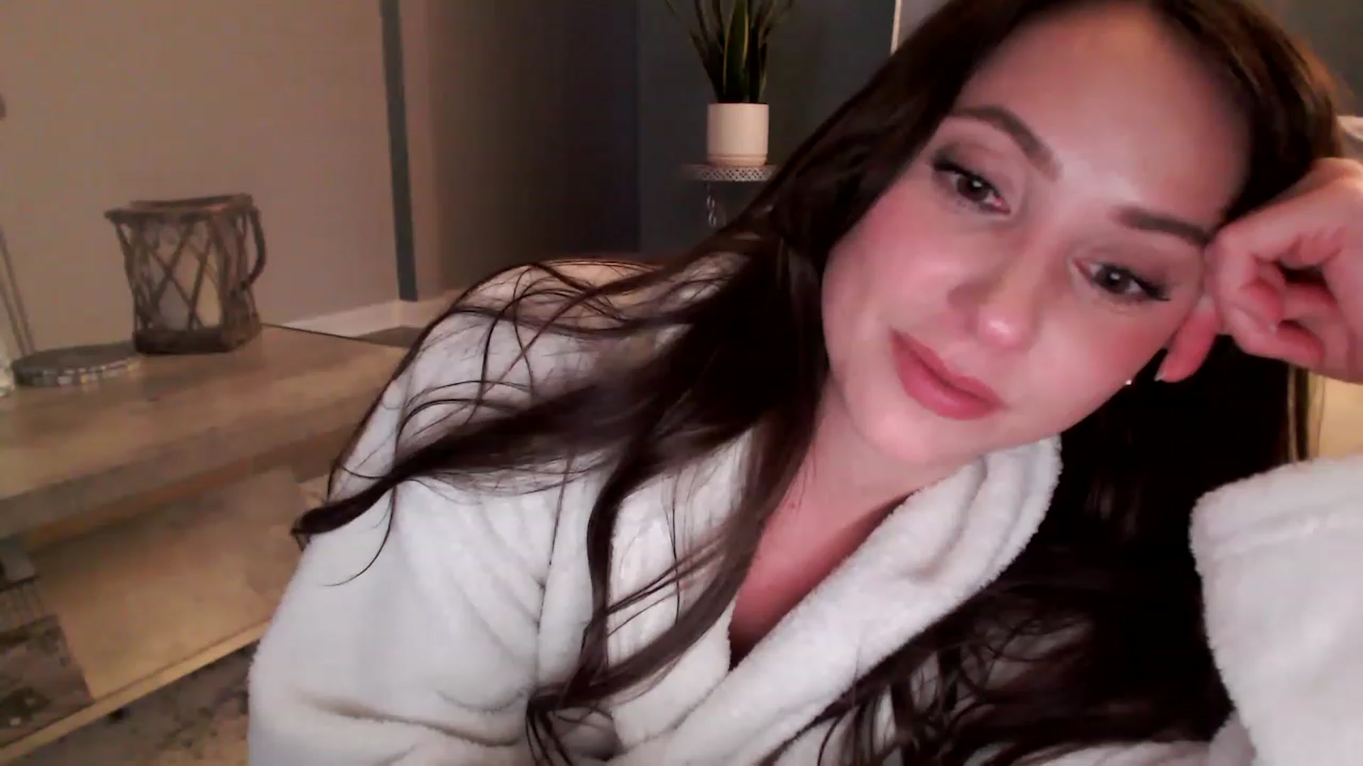 Gallery image thumbnail from Lust_4_Life's myfreecams stream on, 03/13/2023, 23:27 image 20 of 20