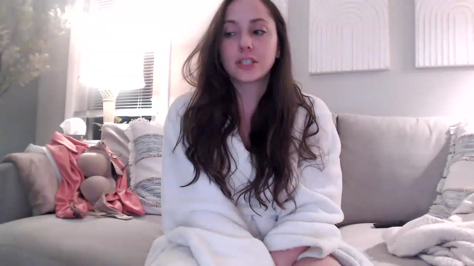 Gallery image thumbnail from Lust_4_Life's myfreecams stream on, 03/16/2023, 01:06 image 11 of 20