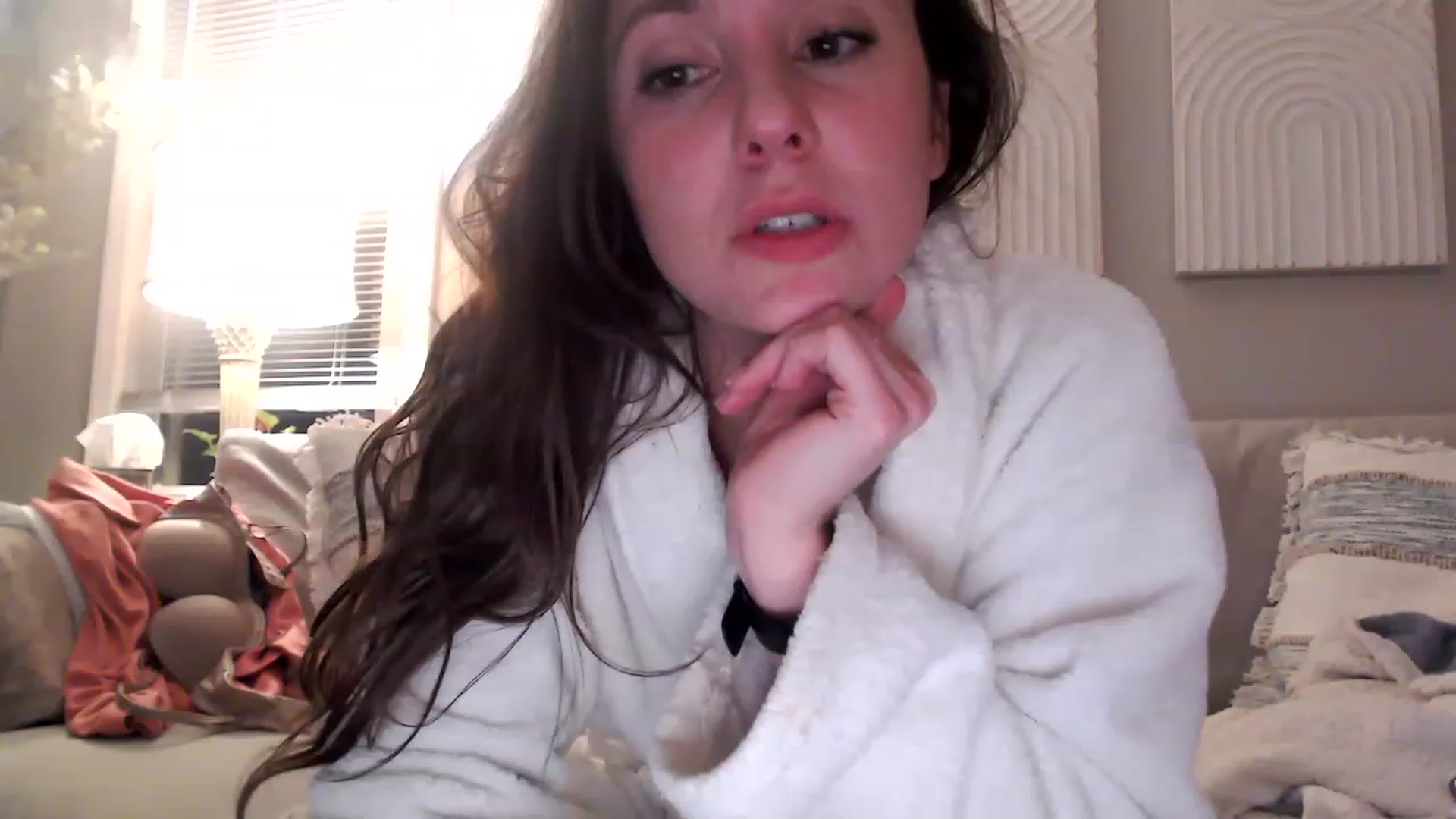 Gallery image thumbnail from Lust_4_Life's myfreecams stream on, 03/16/2023, 01:06 image 3 of 20