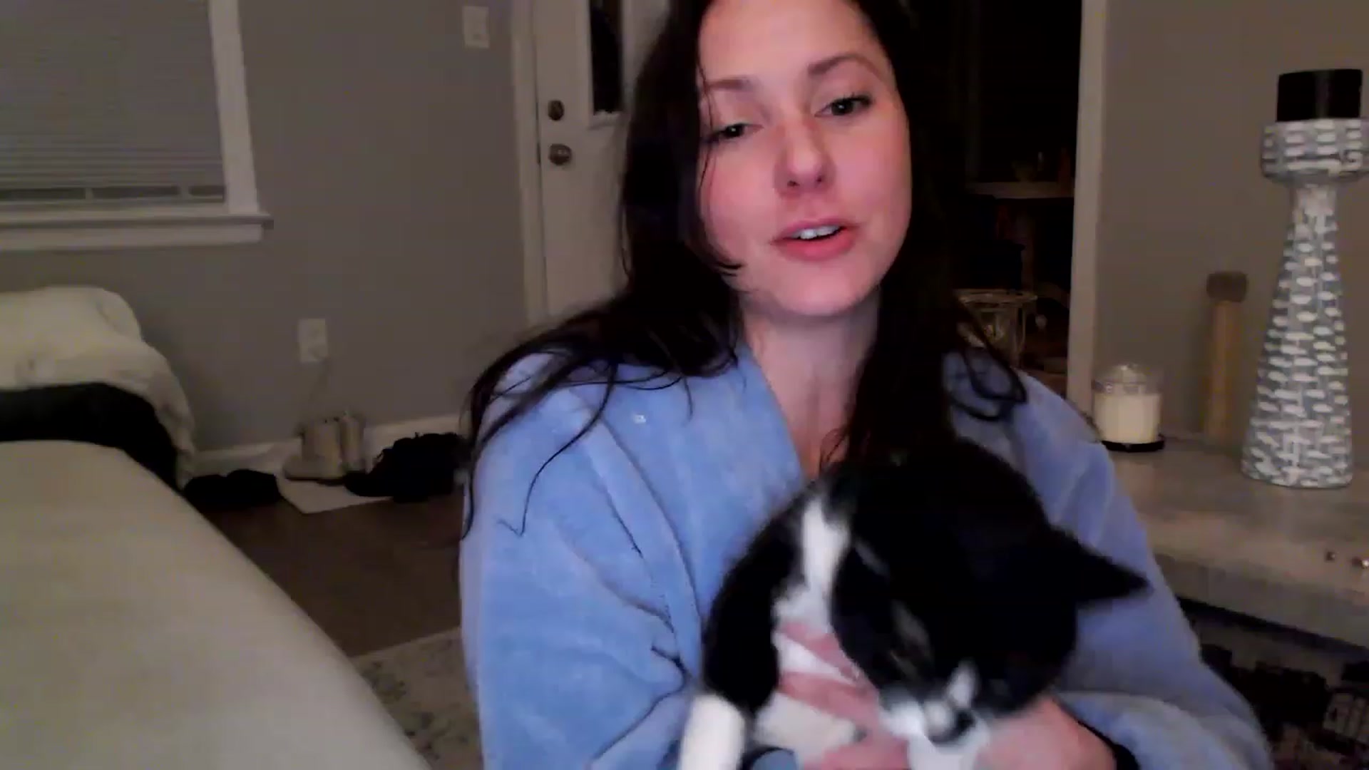Gallery image thumbnail from Lust_4_Life's myfreecams stream on, 03/22/2023, 01:18 image 20 of 20