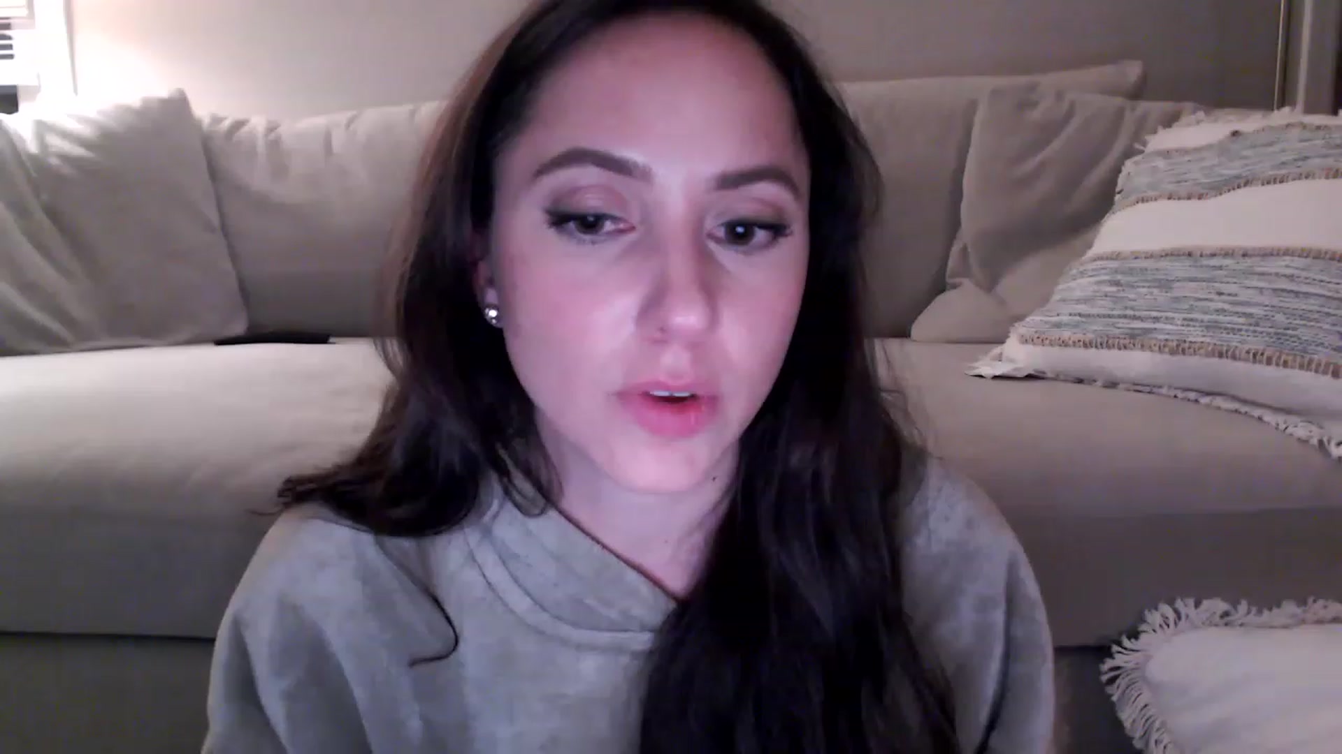 Gallery image thumbnail from Lust_4_Life's myfreecams stream on, 03/29/2023, 01:26 image 7 of 20