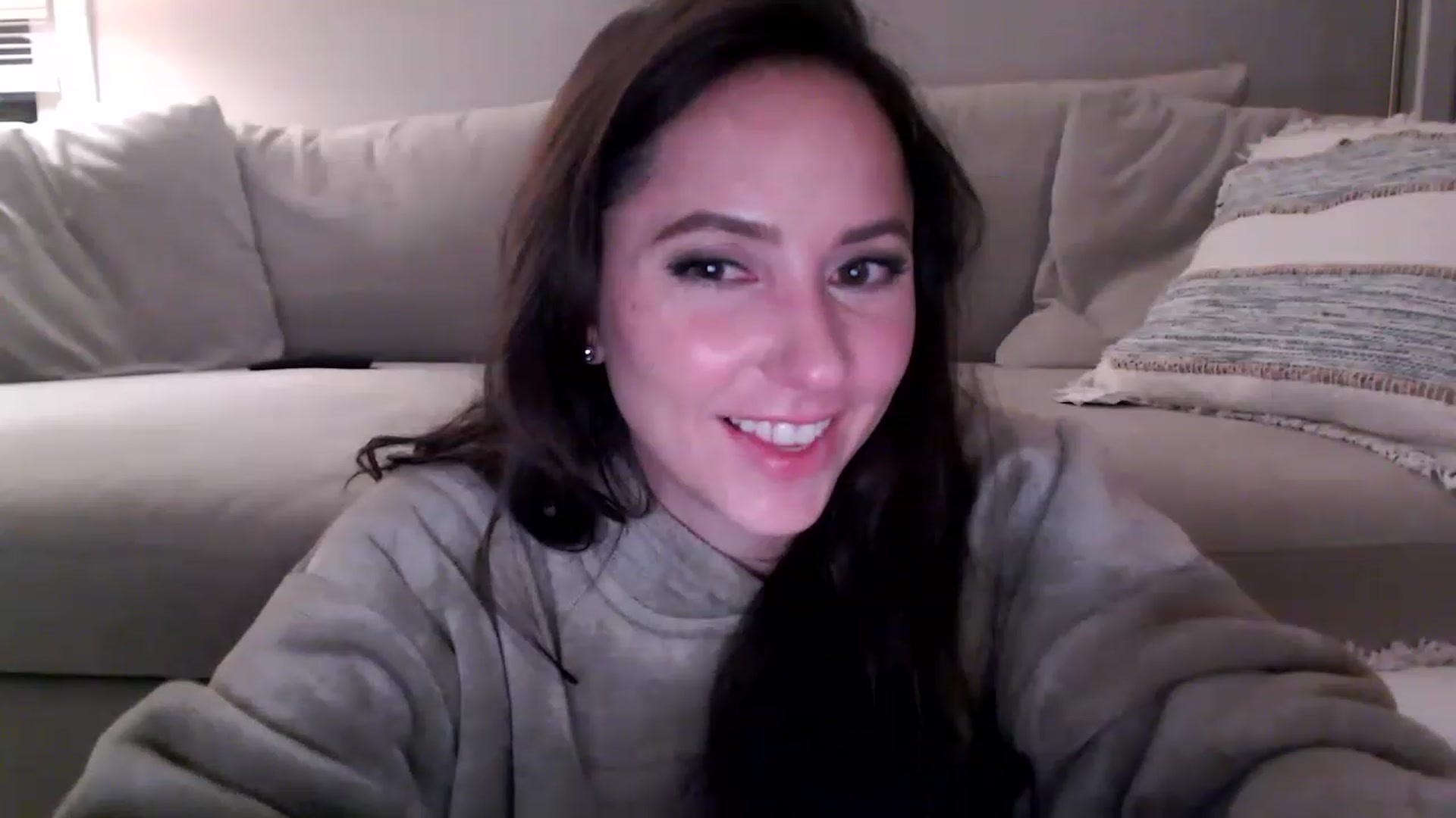 Gallery image thumbnail from Lust_4_Life's myfreecams stream on, 03/29/2023, 01:26 image 11 of 20