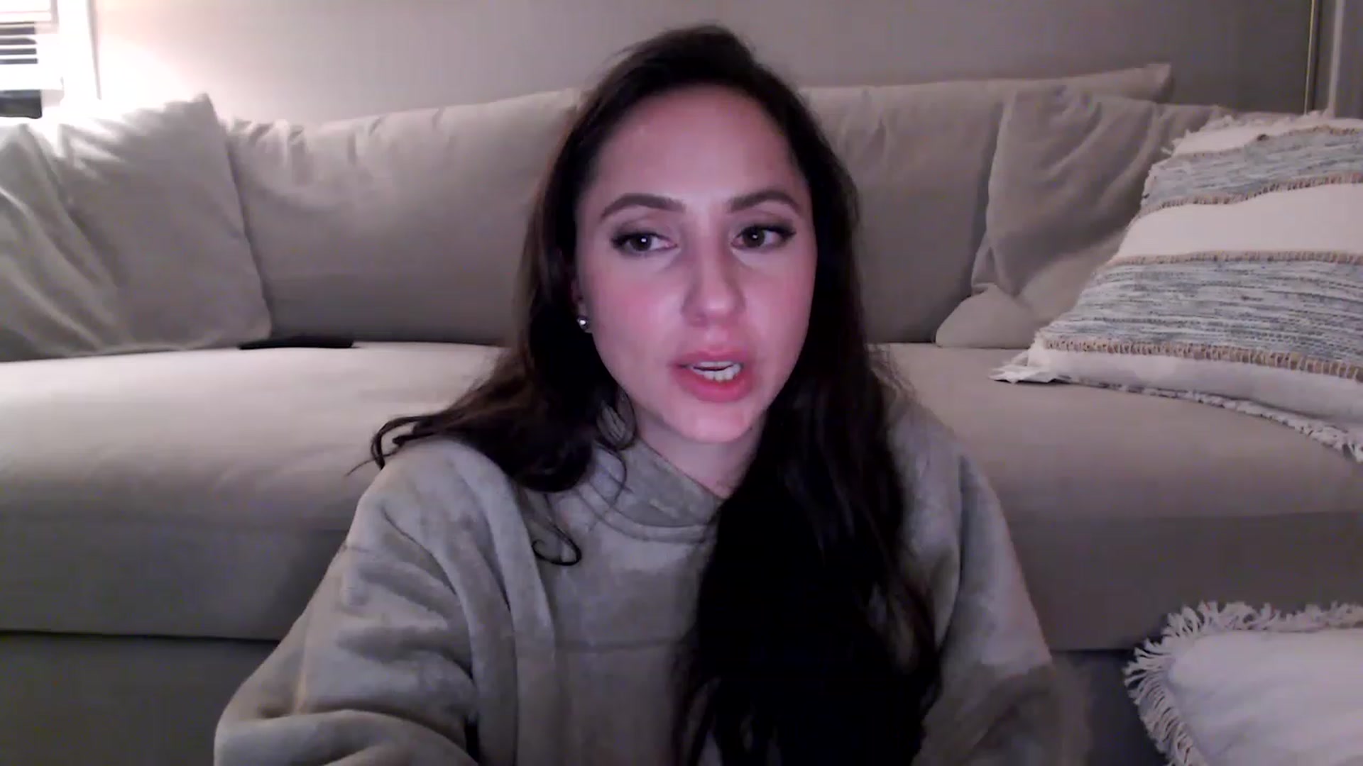 Gallery image thumbnail from Lust_4_Life's myfreecams stream on, 03/29/2023, 01:26 image 14 of 20