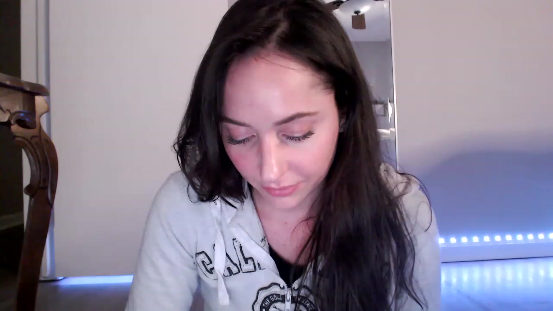 Gallery image thumbnail from Lust_4_Life's myfreecams stream on, 03/30/2023, 01:06 image 13 of 20