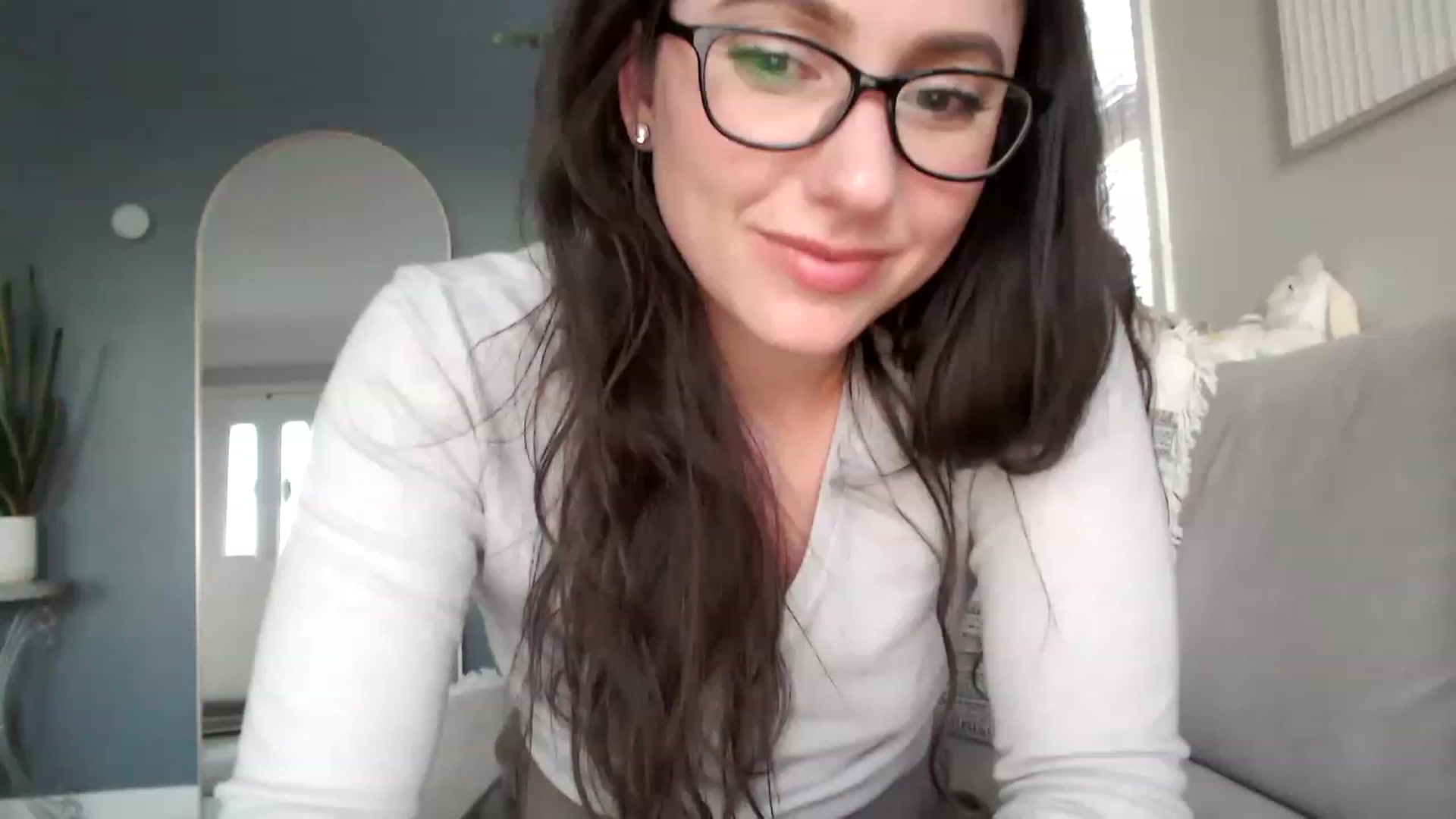 Gallery image thumbnail from Lust_4_Life's myfreecams stream on, 04/13/2023, 24:00 image 1 of 20