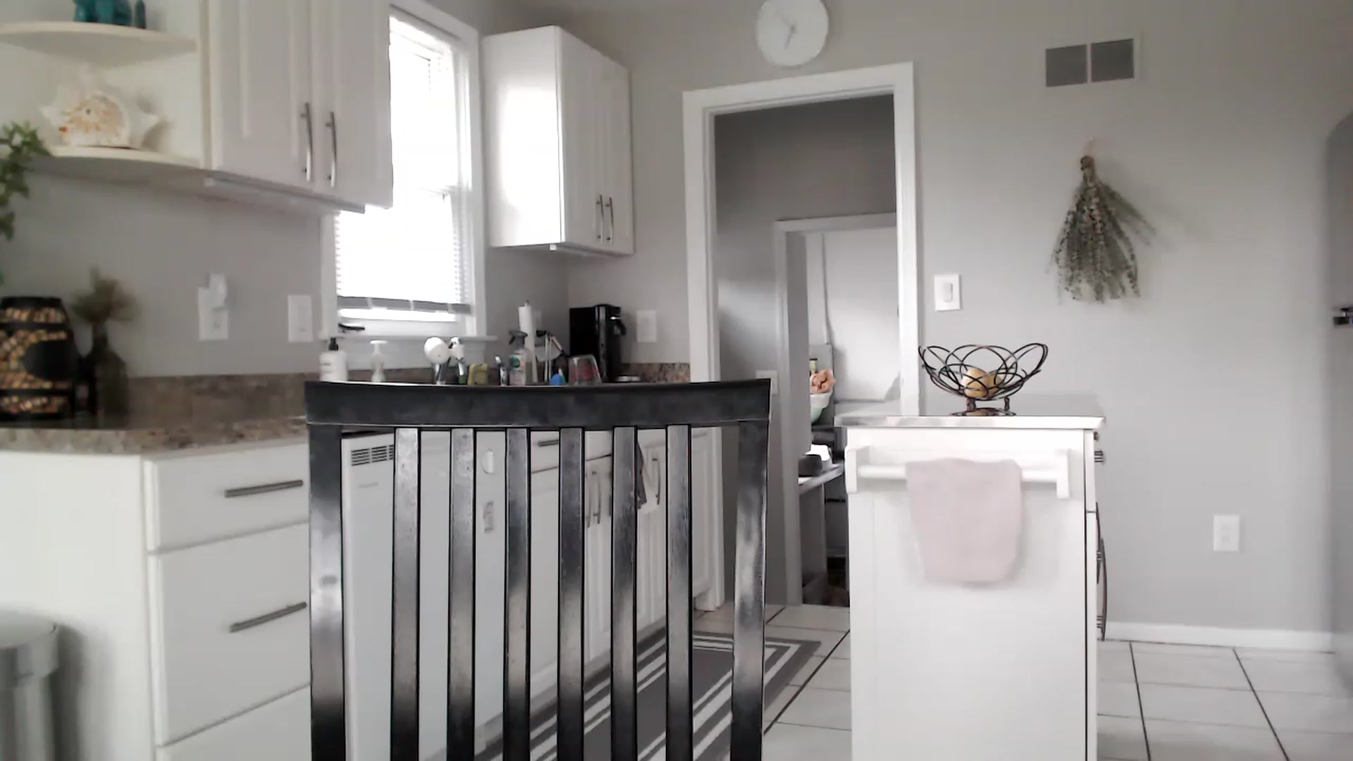 Gallery image thumbnail from Lust_4_Life's myfreecams stream on, 04/18/2023, 23:20 image 6 of 20