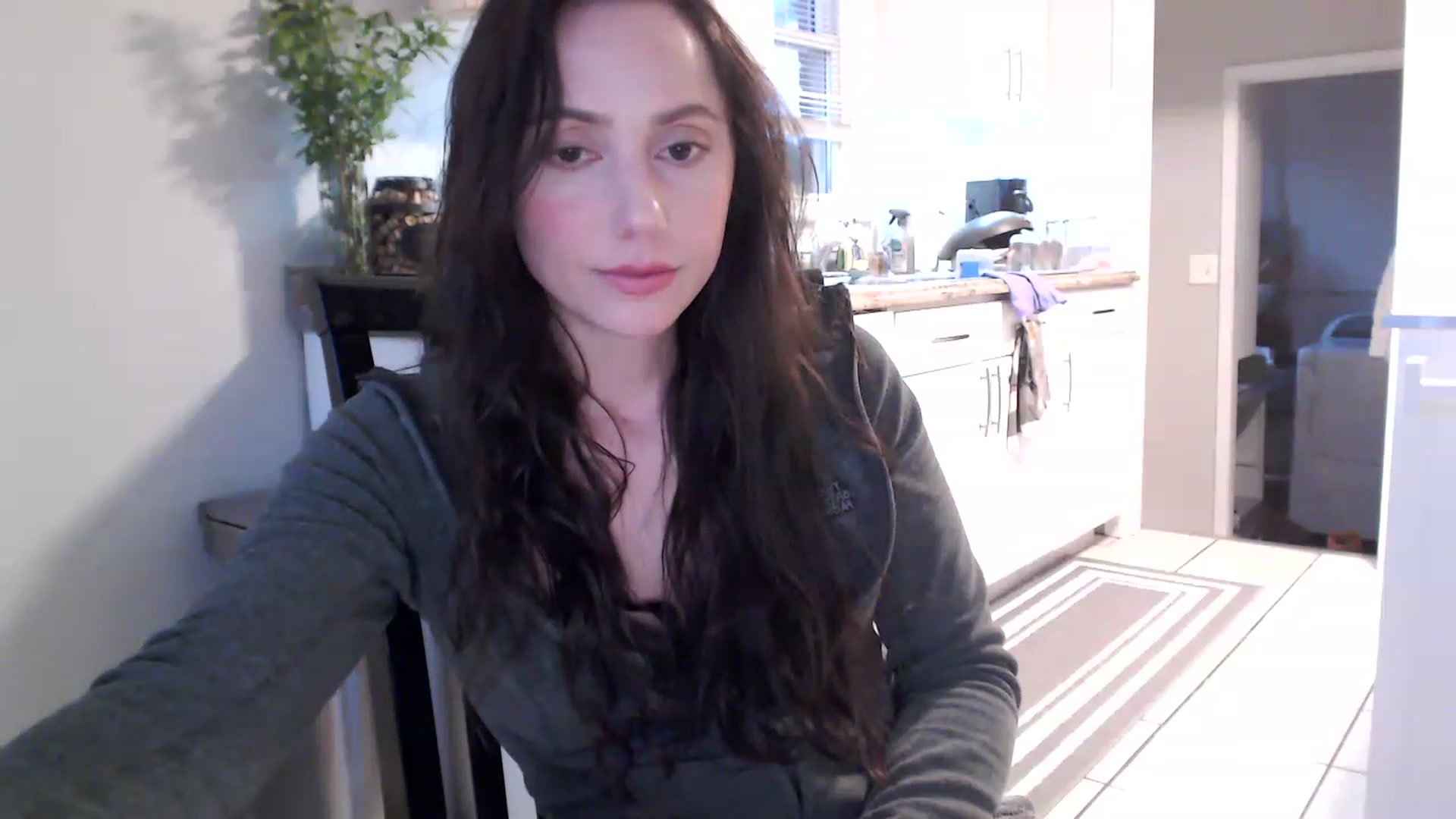 Gallery image thumbnail from Lust_4_Life's myfreecams stream on, 04/24/2023, 24:06 image 20 of 20