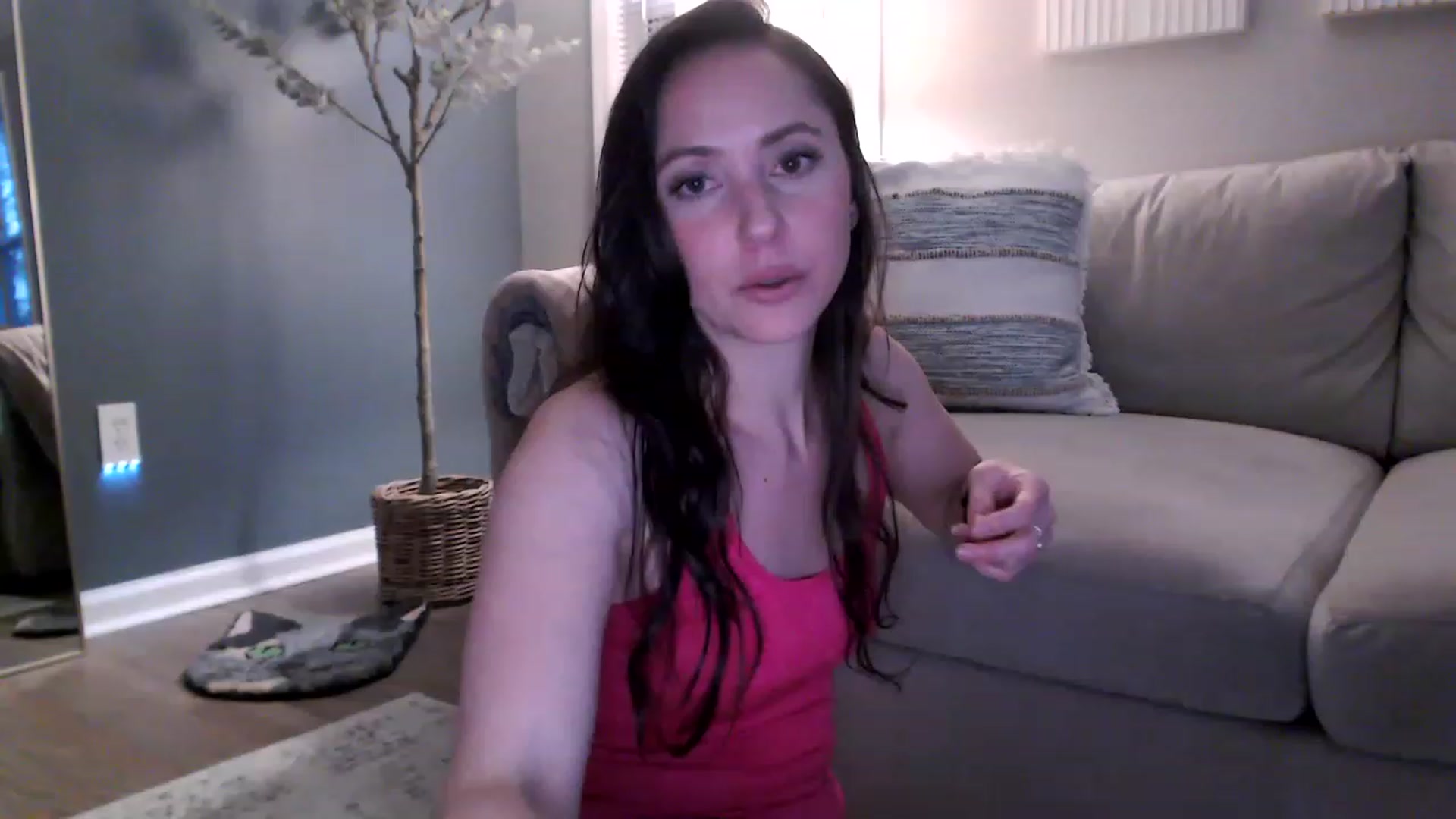 Gallery image thumbnail from Lust_4_Life's myfreecams stream on, 05/06/2023, 01:14 image 7 of 20