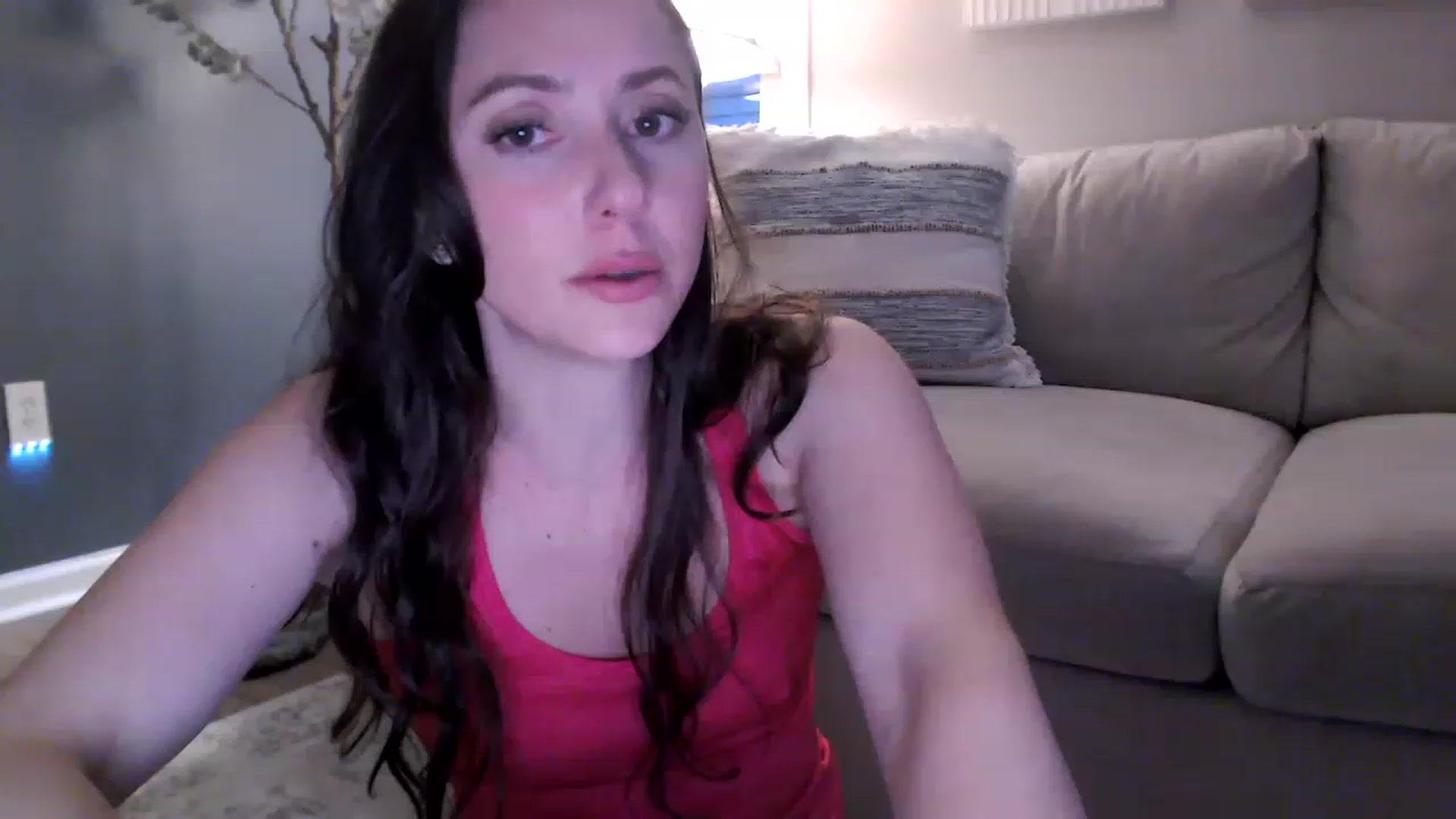 Gallery image thumbnail from Lust_4_Life's myfreecams stream on, 05/06/2023, 01:14 image 8 of 20