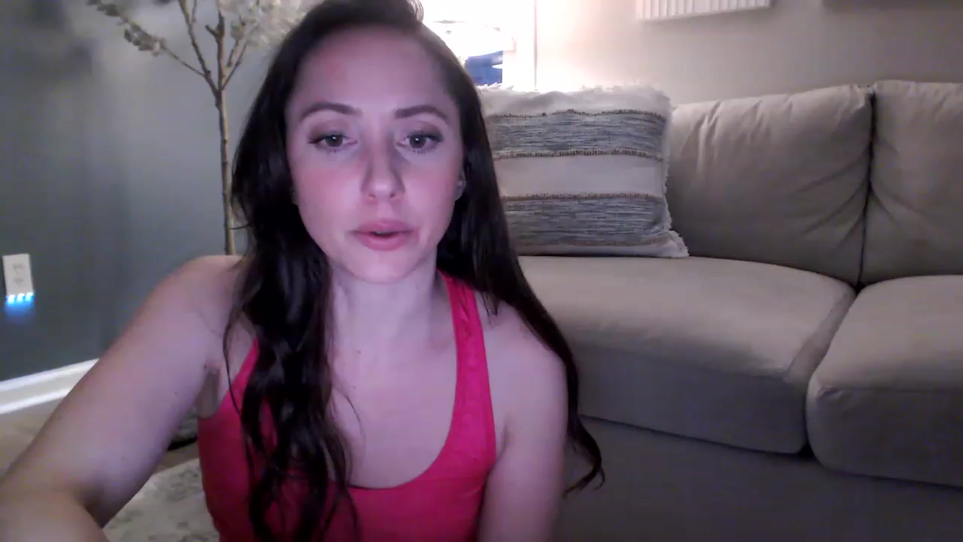 Gallery image thumbnail from Lust_4_Life's myfreecams stream on, 05/06/2023, 01:14 image 11 of 20