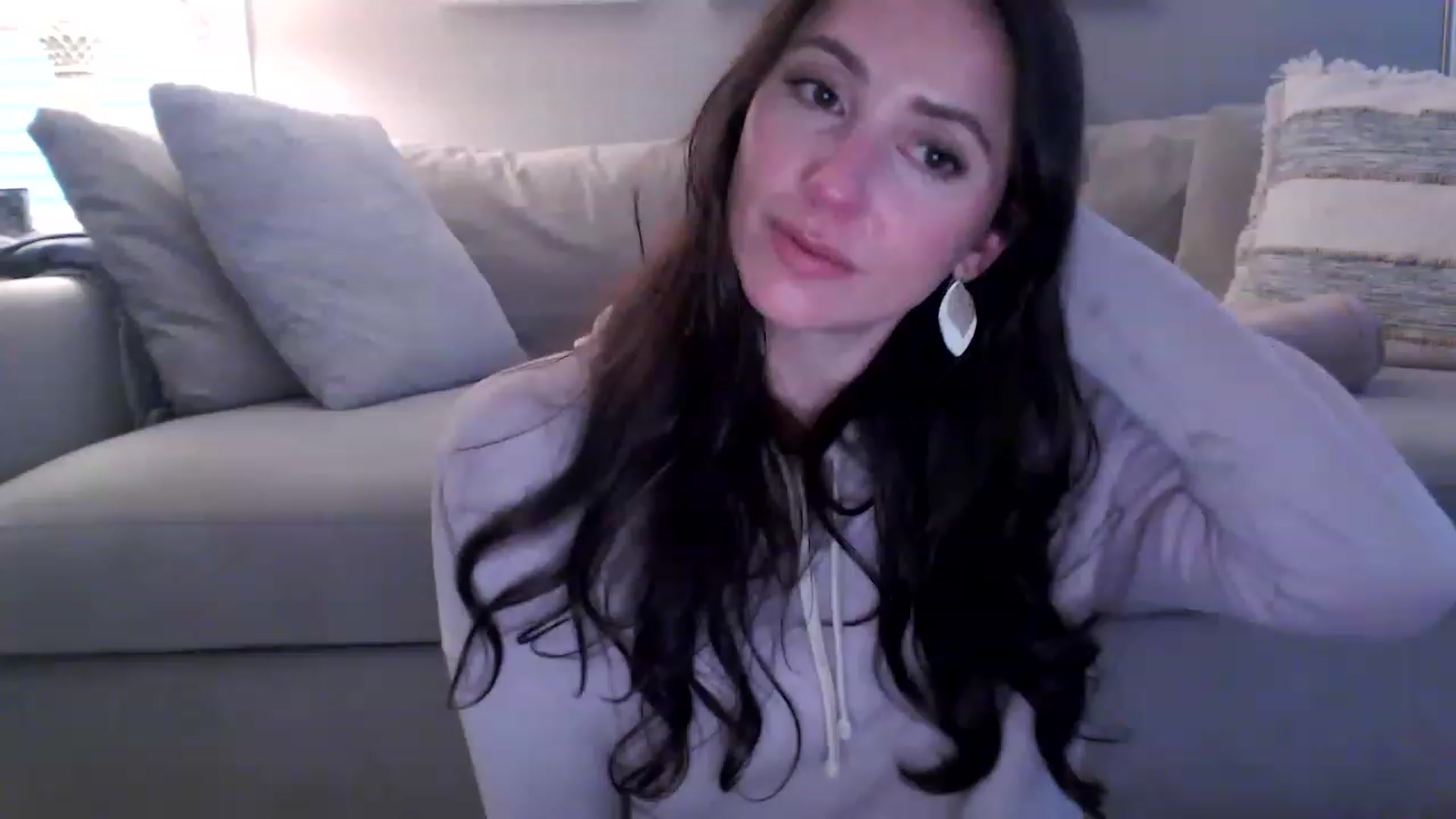 Gallery image thumbnail from Lust_4_Life's myfreecams stream on, 05/10/2023, 24:43 image 13 of 20