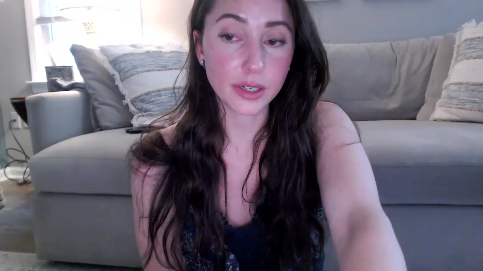 Gallery image thumbnail from Lust_4_Life's myfreecams stream on, 05/13/2023, 24:02 image 14 of 20