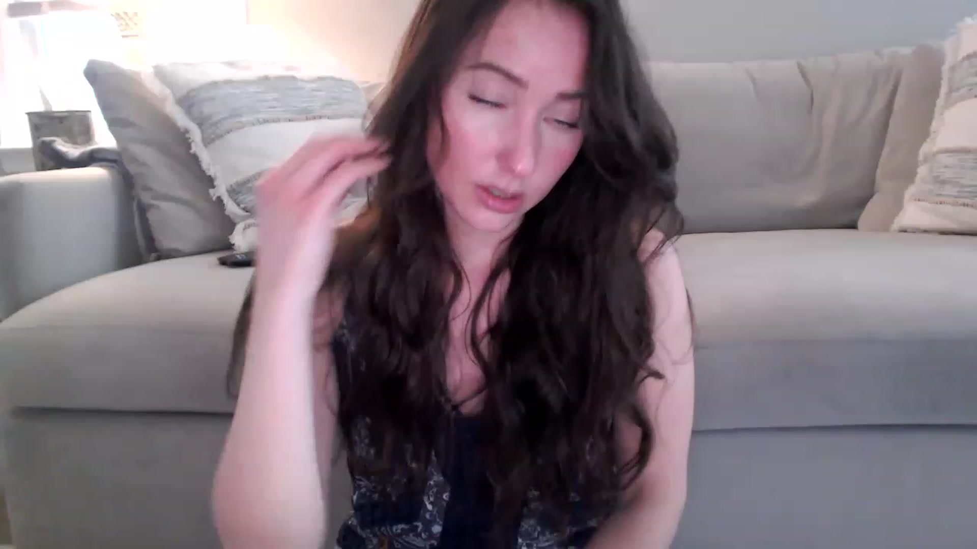 Gallery image thumbnail from Lust_4_Life's myfreecams stream on, 05/13/2023, 24:02 image 1 of 20