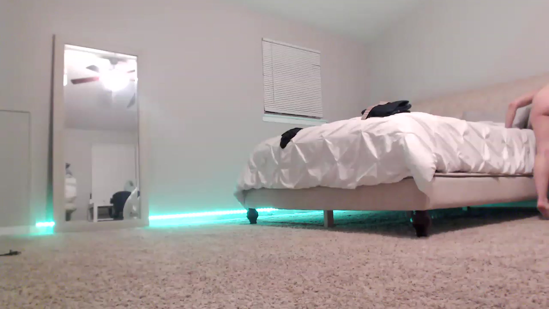 Gallery image thumbnail from Lust_4_Life's myfreecams stream on, 05/13/2023, 01:52 image 13 of 20