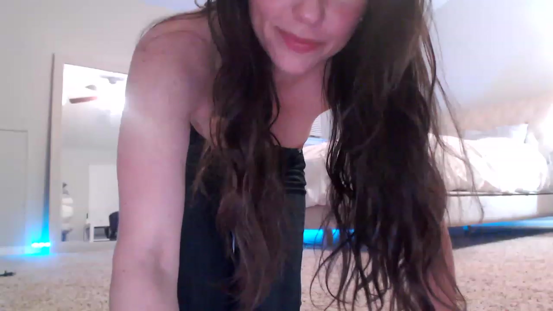 Gallery image thumbnail from Lust_4_Life's myfreecams stream on, 05/13/2023, 01:52 image 8 of 20